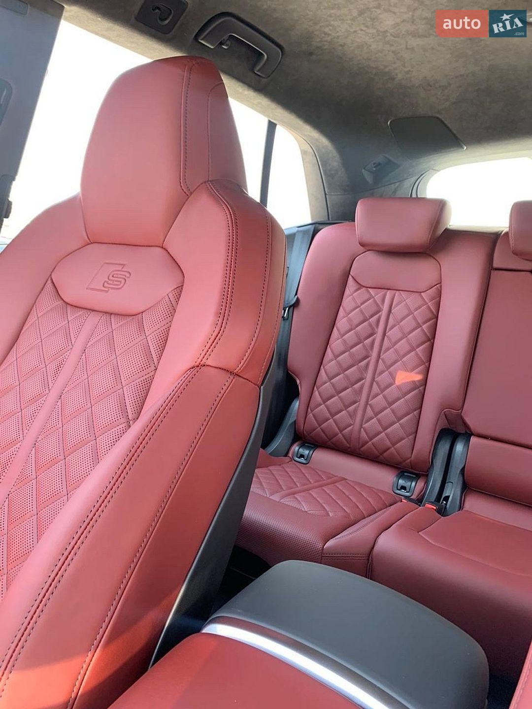 Audi SQ8 2020 VIN WAUZZZF16LD026467 фото оголошення 14 з 34