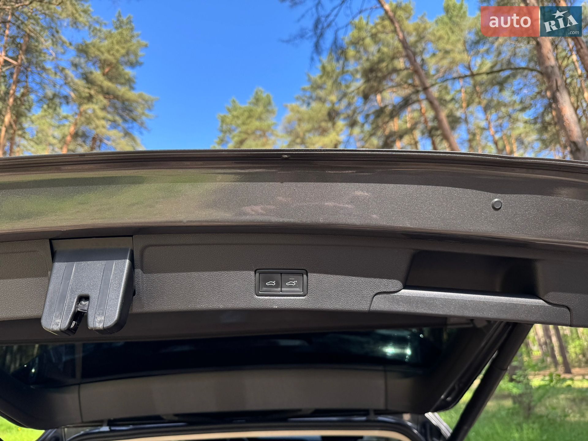 Volkswagen Touareg 2020 VIN WVGZZZCRZMD009243 фото оголошення 32 з 35