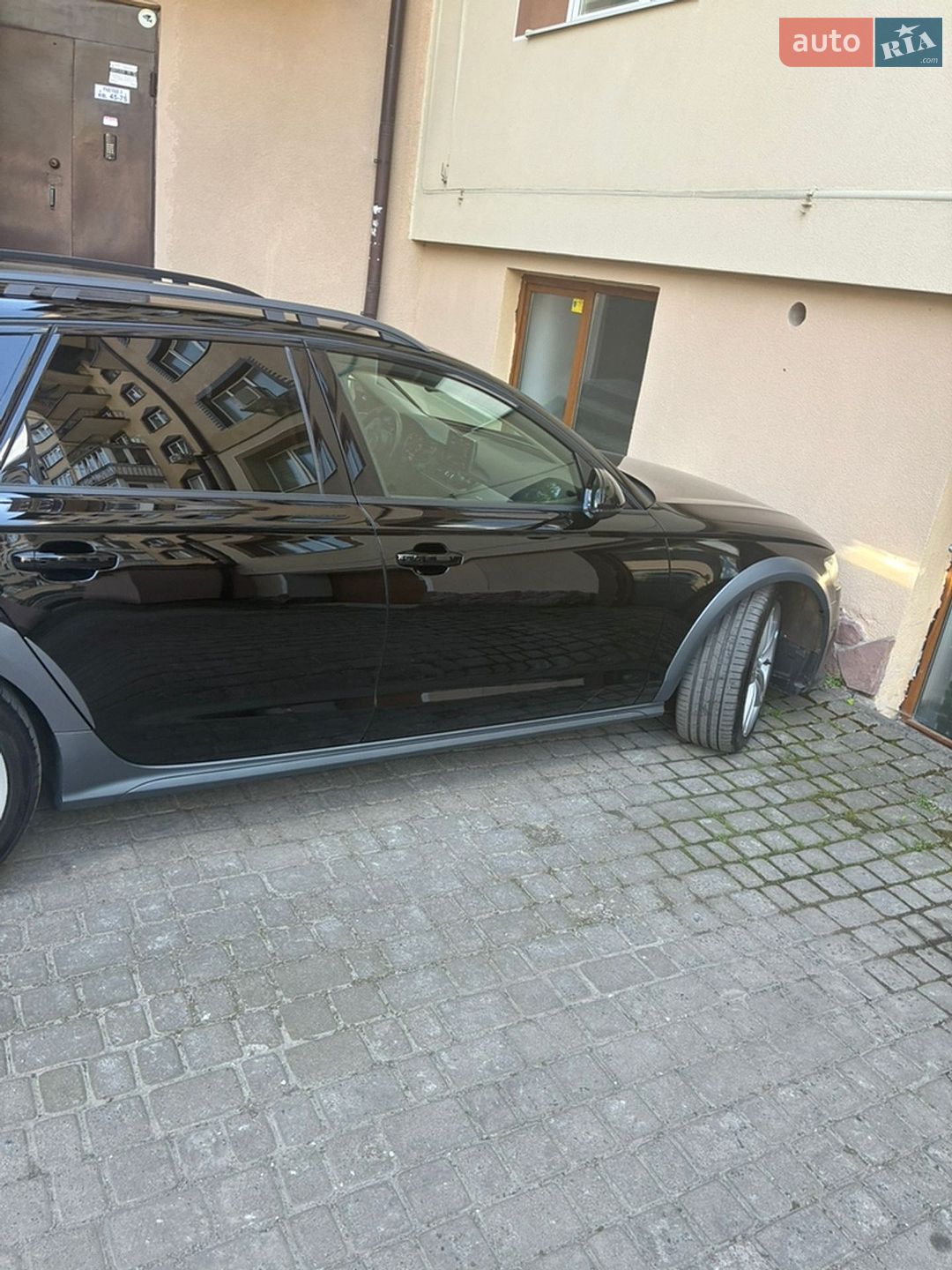 Audi A6 Allroad 2015 VIN WAUZZZ4G1GN029980 фото оголошення 6 з 15