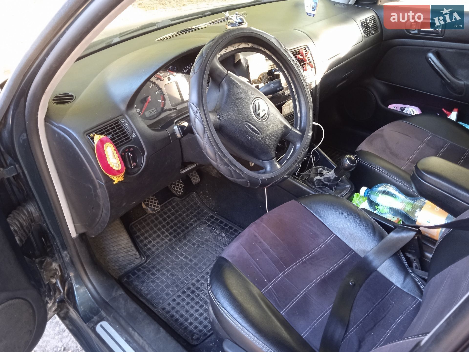 Volkswagen Golf 2001 VIN WVWZZZ1JZ1W723073 фото оголошення 18 з 37