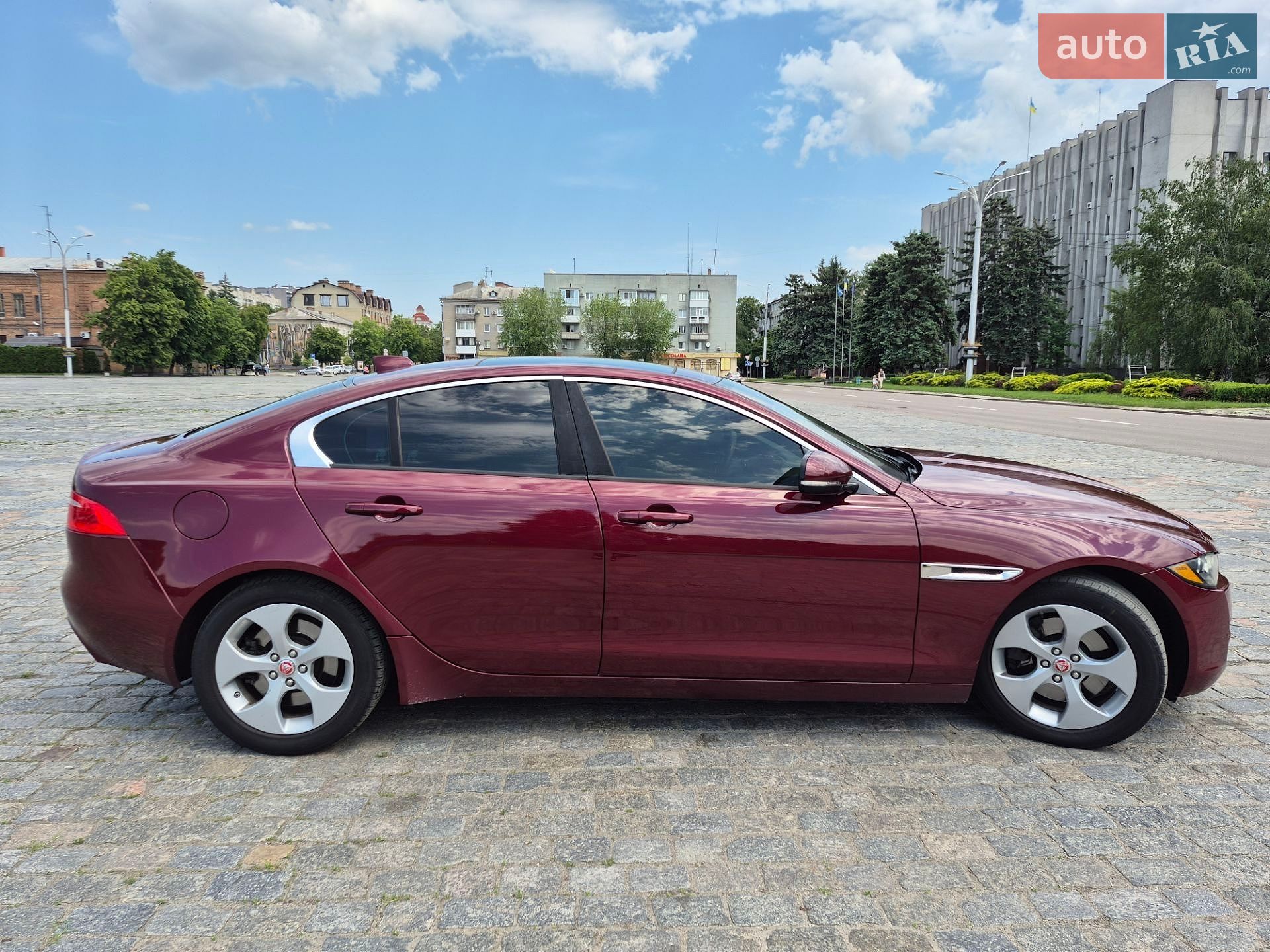 JAGUAR XE 2016 VIN SAJAR4BG7HA951881 фото оголошення 16 з 24