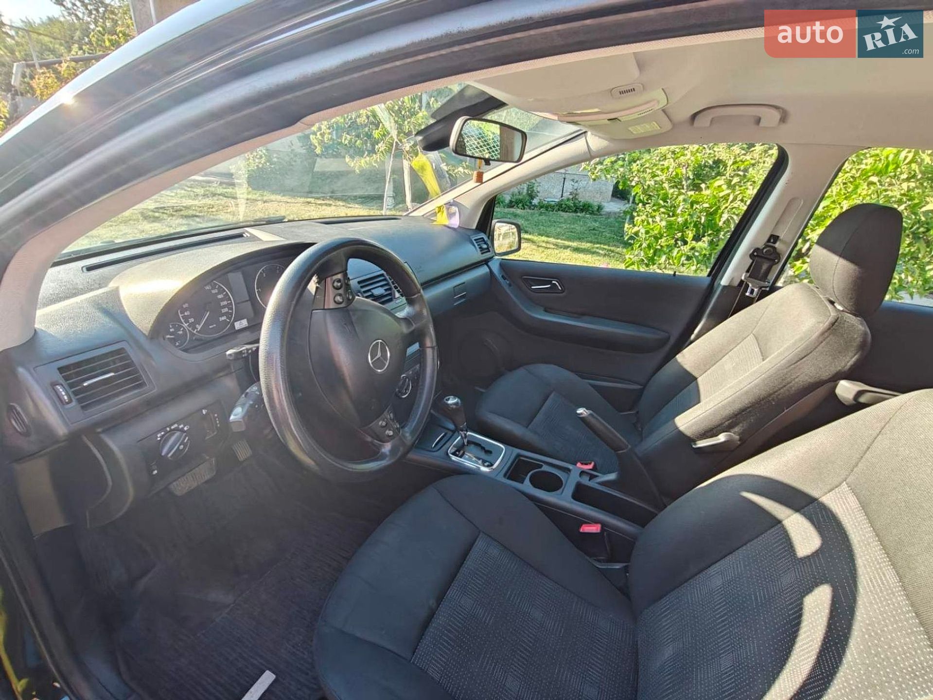 Mercedes-Benz A-Class 2010 VIN WDD1690061J893853 фото оголошення 9 з 13