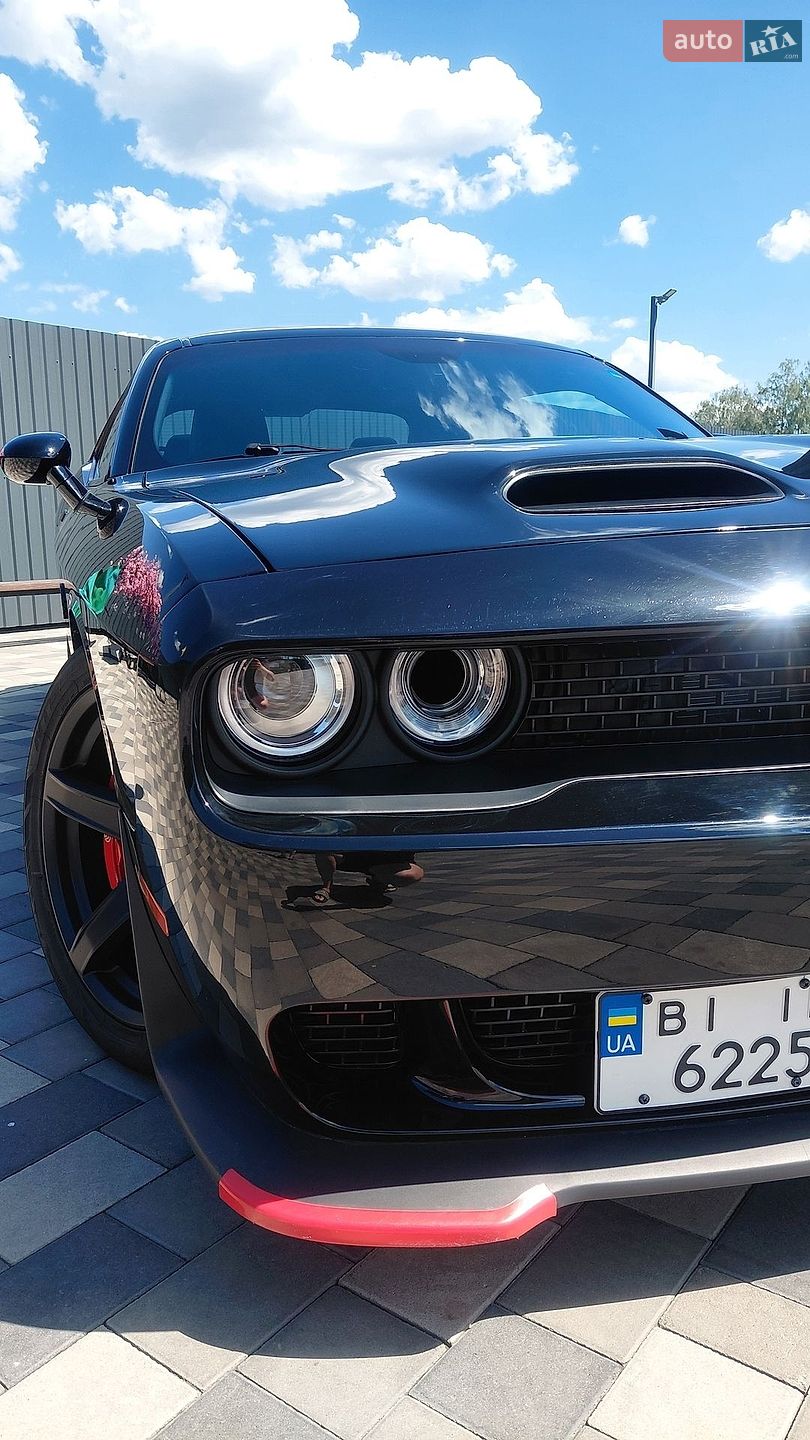 Dodge Challenger 2016 VIN 2C3CDZC97GH199770 фото оголошення 6 з 54