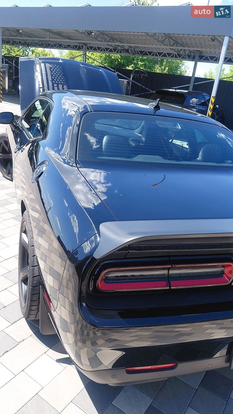 Dodge Challenger 2016 VIN 2C3CDZC97GH199770 фото оголошення 20 з 54