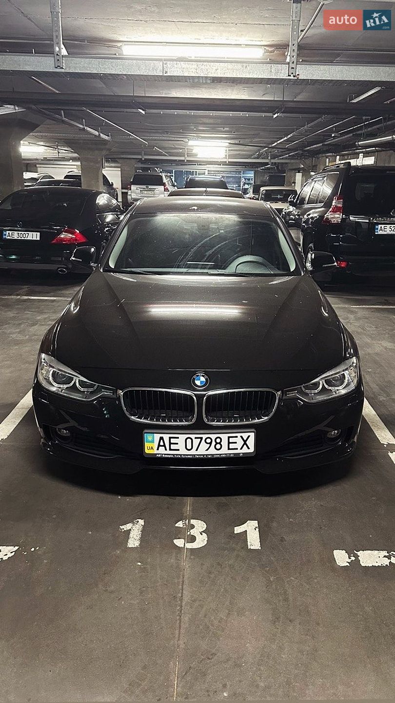 BMW 3 Series 2013 VIN WBA3D31090J552640 фото оголошення 14 з 15