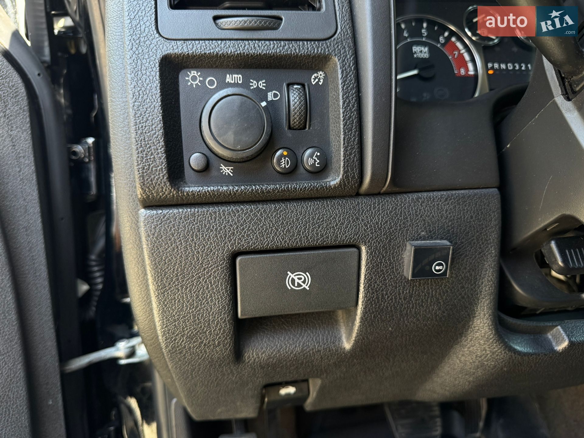 Hummer H3 2006 VIN 5GTDN136468273650 фото оголошення 24 з 32