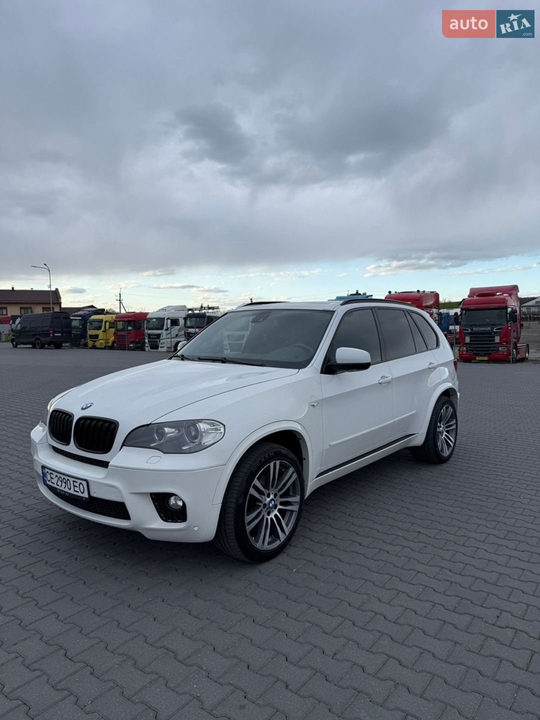 BMW X5 2011 VIN WBAZW61060L566506 фото оголошення 2 з 17