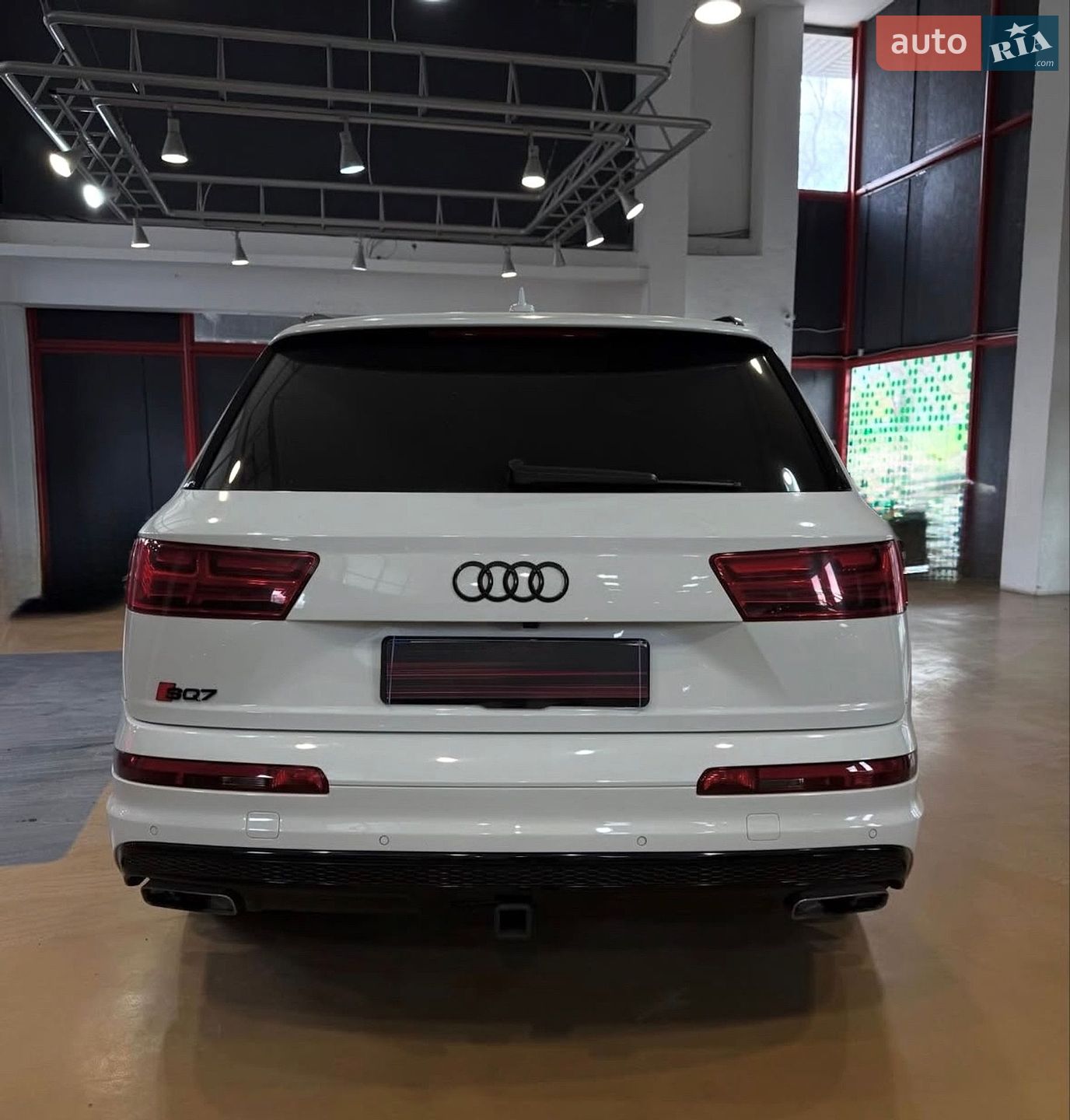 Audi Q7 2018 VIN WA1VAAF76JD037958 фото оголошення 3 з 18
