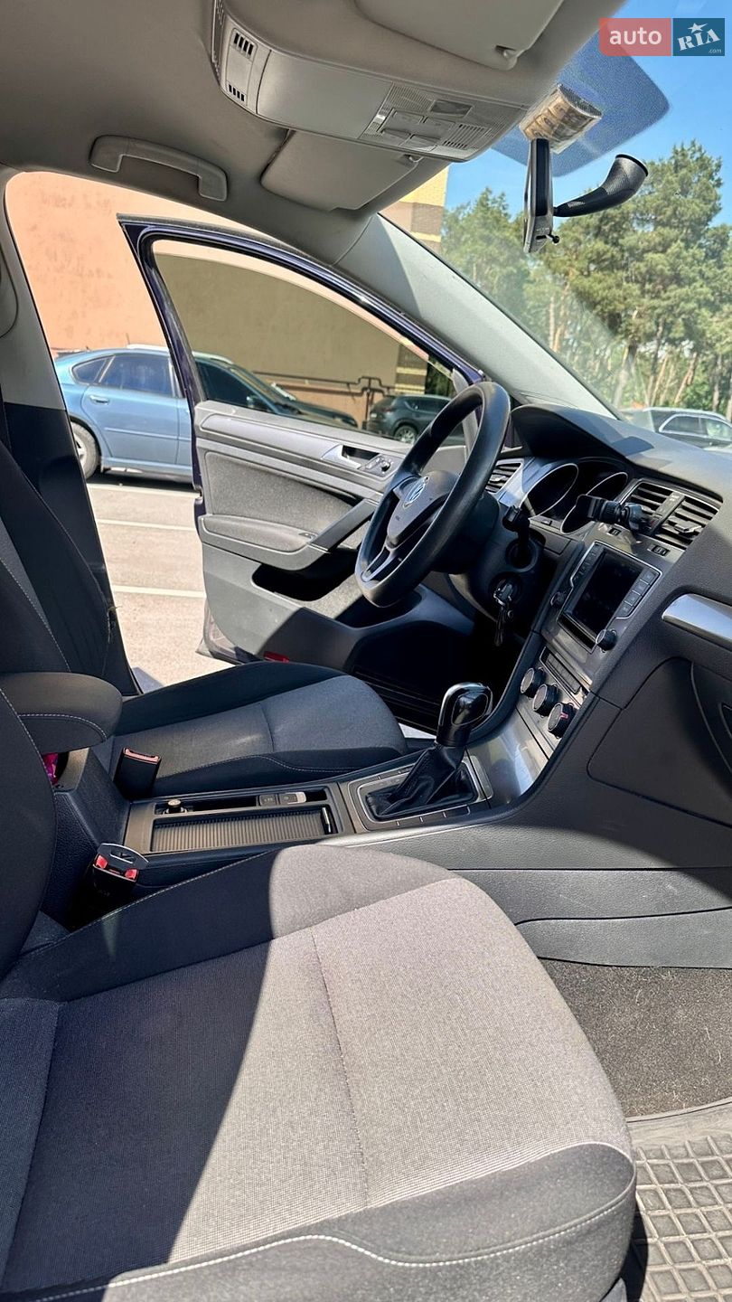 Volkswagen Golf 2016 VIN WVWZZZAUZGP581580 фото оголошення 12 з 17