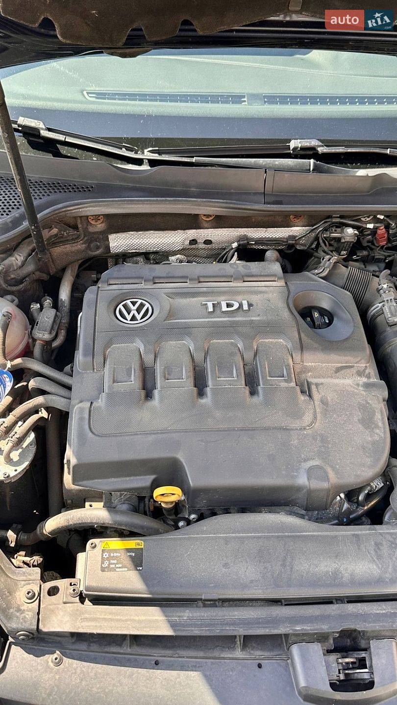 Volkswagen Golf 2016 VIN WVWZZZAUZGP581580 фото оголошення 17 з 17