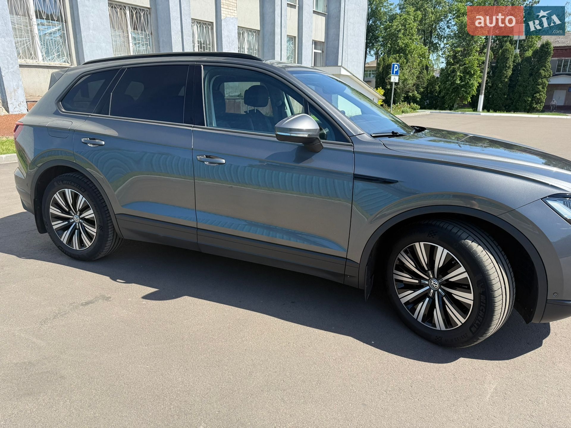 Volkswagen Touareg 2020 VIN WVGZZZCRZLD035366 фото оголошення 3 з 15