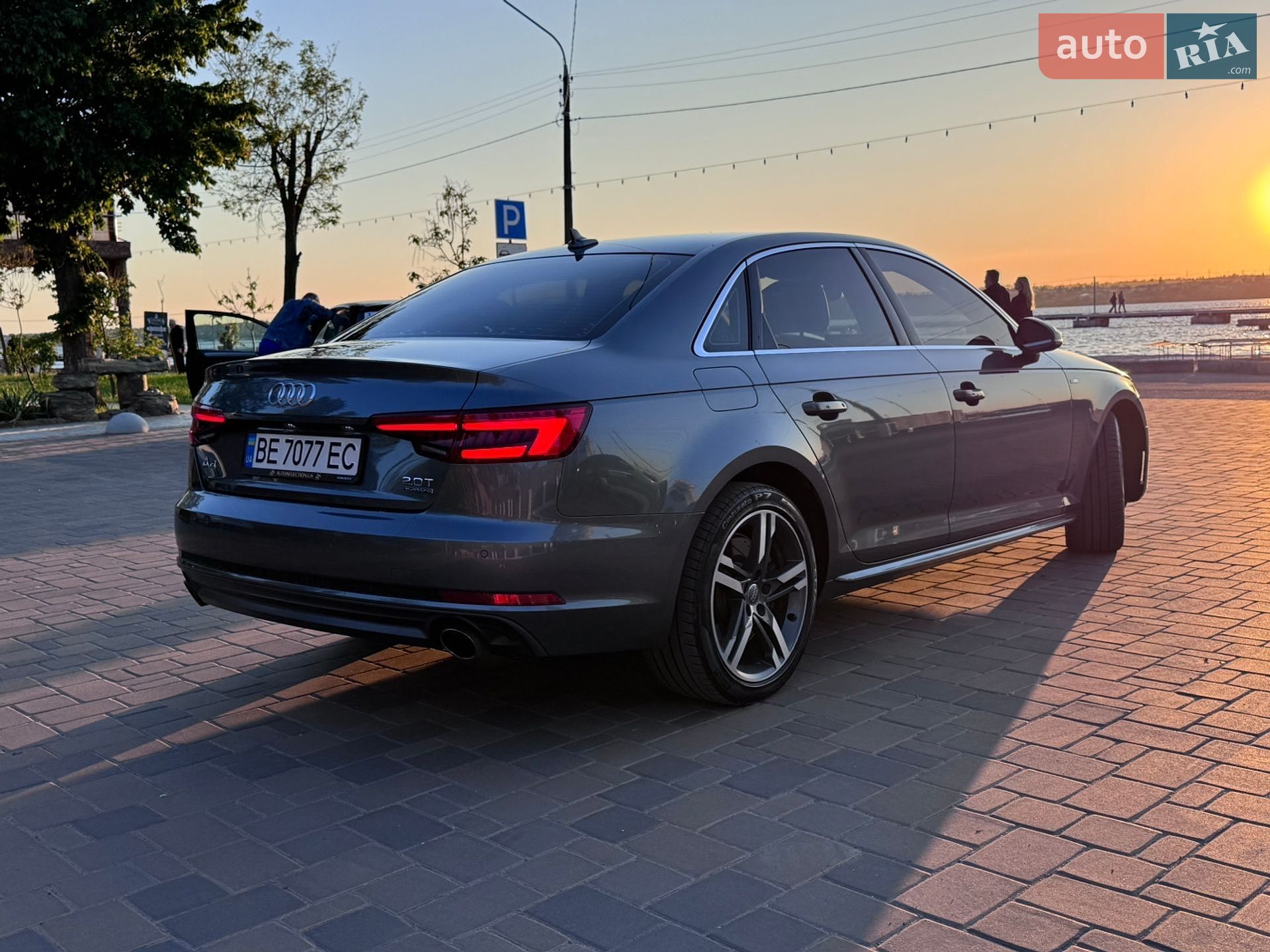 Audi A4 2016 VIN WAUENAF48HN034237 фото оголошення 6 з 54