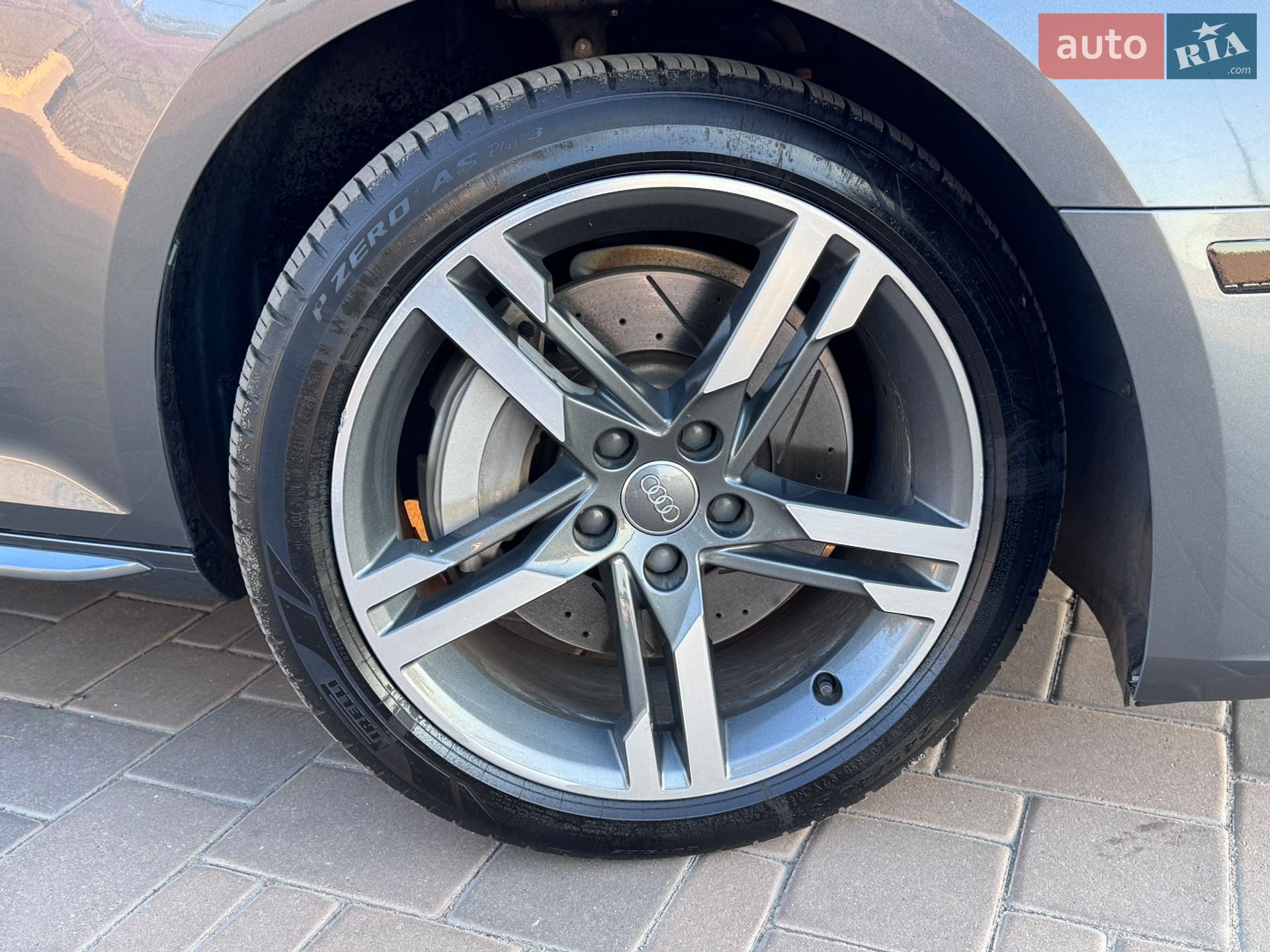 Audi A4 2016 VIN WAUENAF48HN034237 фото оголошення 7 з 54