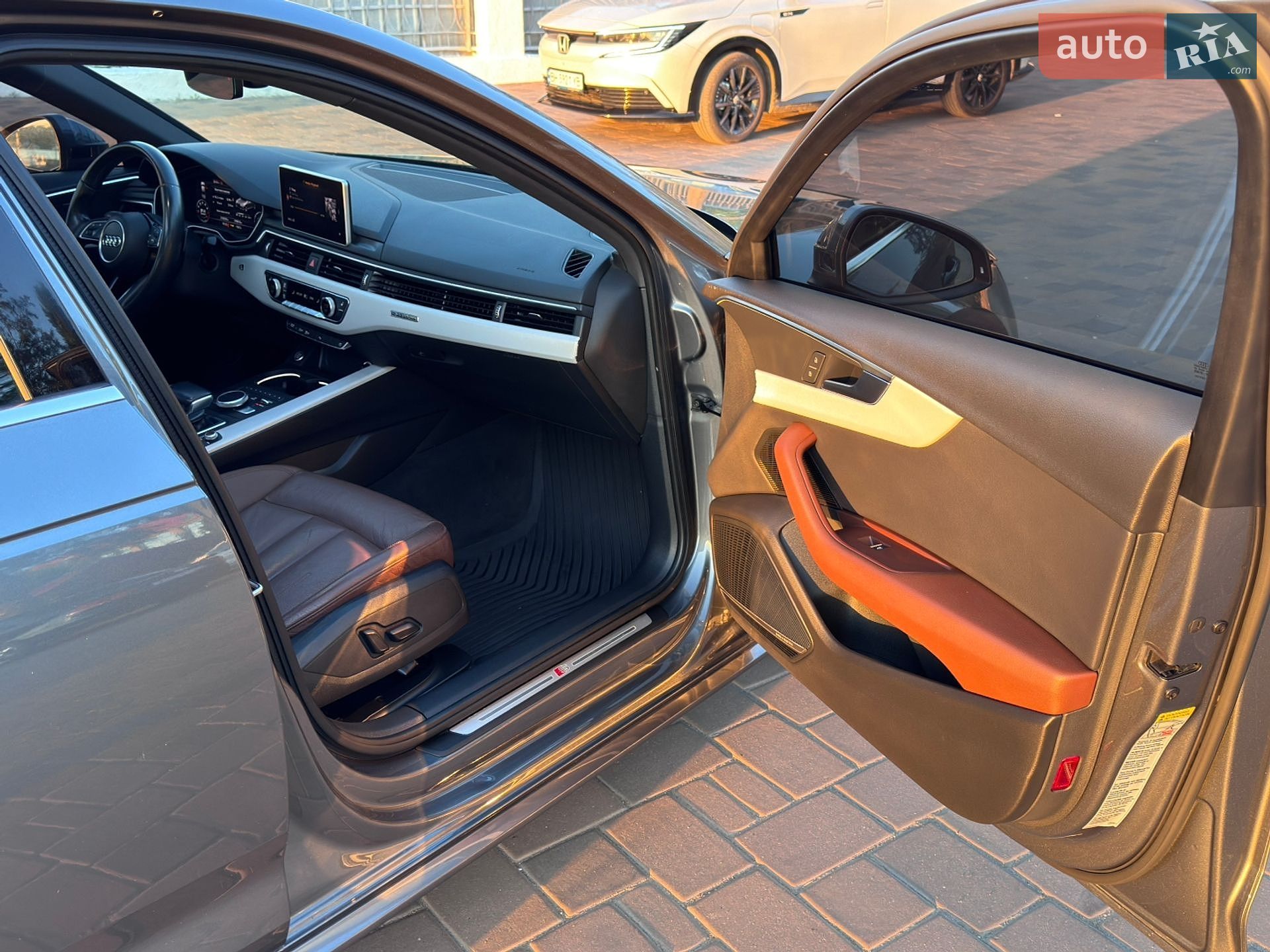 Audi A4 2016 VIN WAUENAF48HN034237 фото оголошення 20 з 54