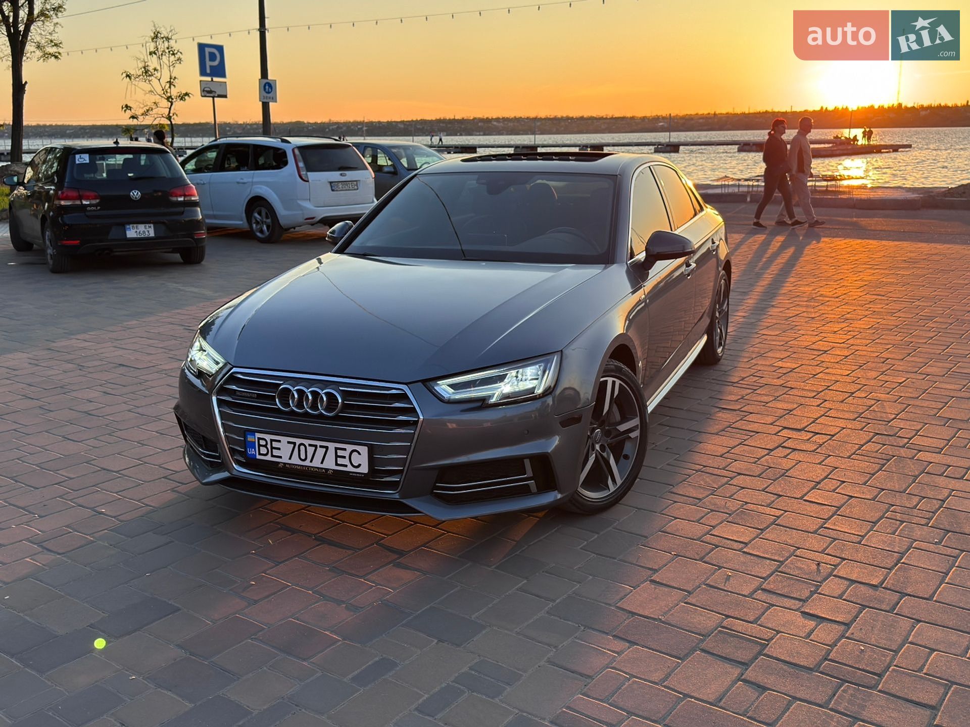 Audi A4 2016 VIN WAUENAF48HN034237 фото оголошення 31 з 54