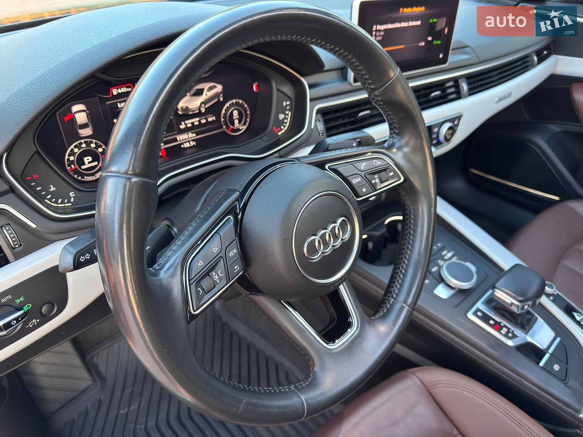 Audi A4 2016 VIN WAUENAF48HN034237 фото оголошення 37 з 54