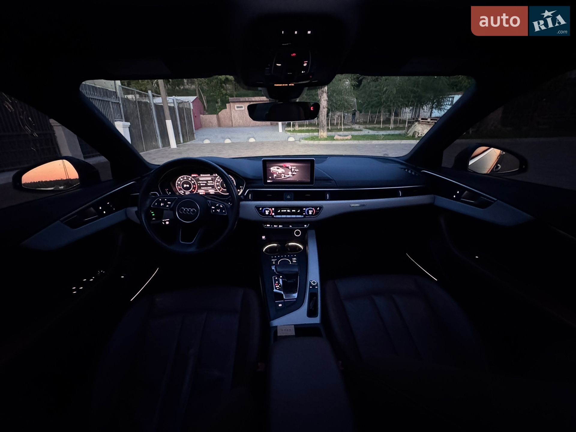 Audi A4 2016 VIN WAUENAF48HN034237 фото оголошення 43 з 54