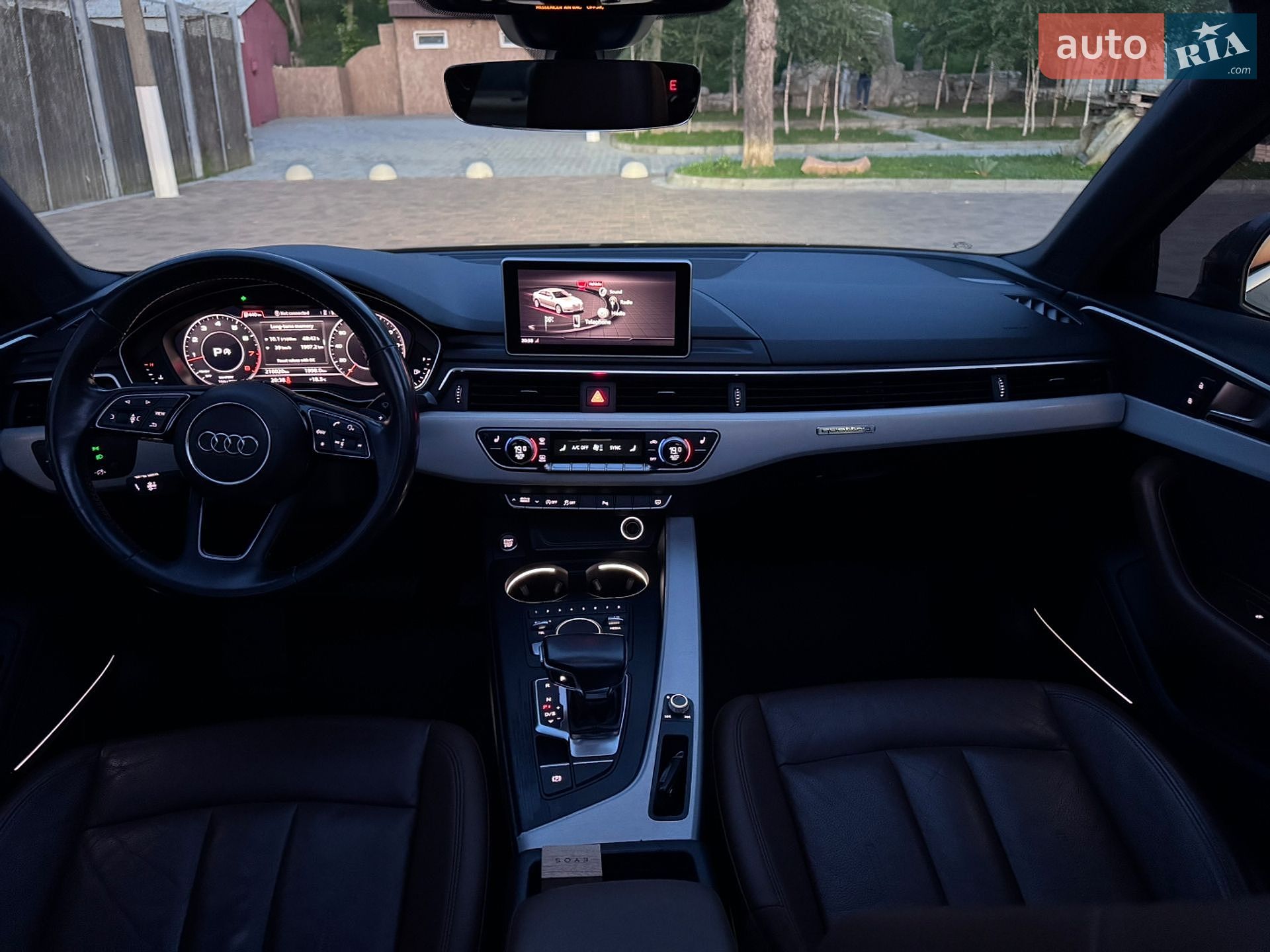 Audi A4 2016 VIN WAUENAF48HN034237 фото оголошення 44 з 54