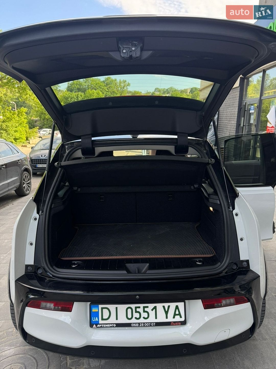BMW I3 2019 VIN WBY8P610507E85096 фото оголошення 23 з 63