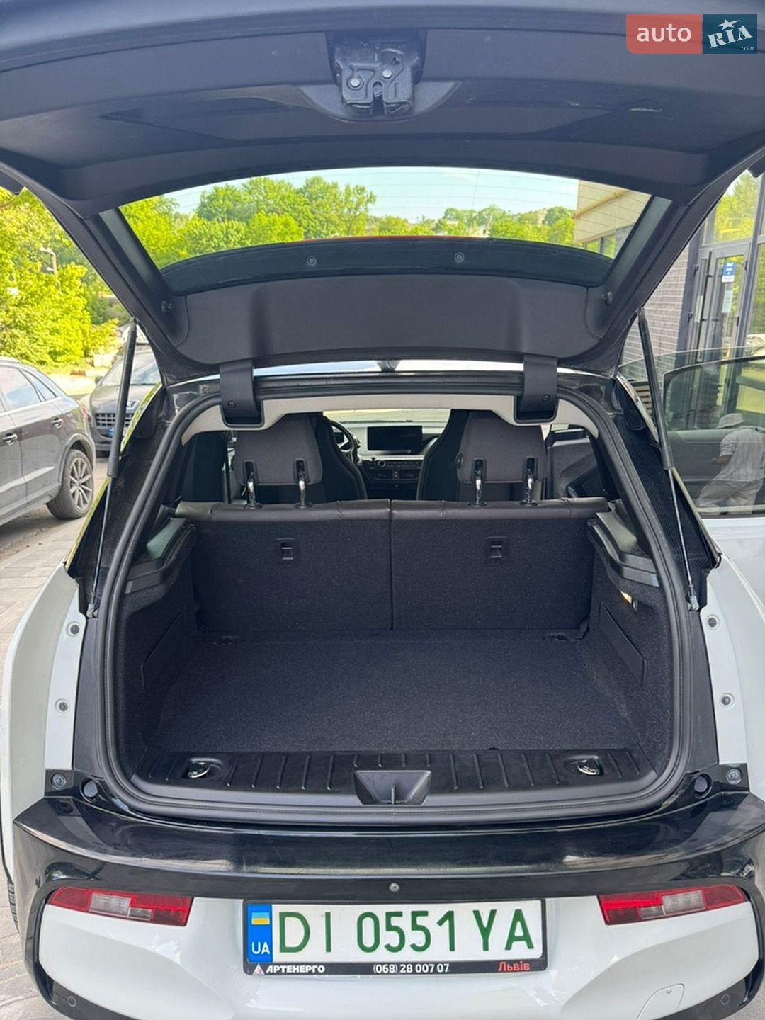 BMW I3 2019 VIN WBY8P610507E85096 фото оголошення 28 з 63