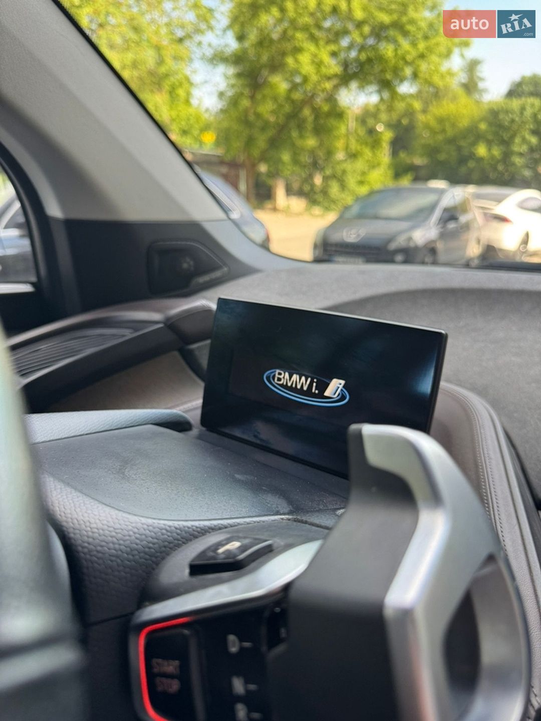 BMW I3 2019 VIN WBY8P610507E85096 фото оголошення 38 з 63