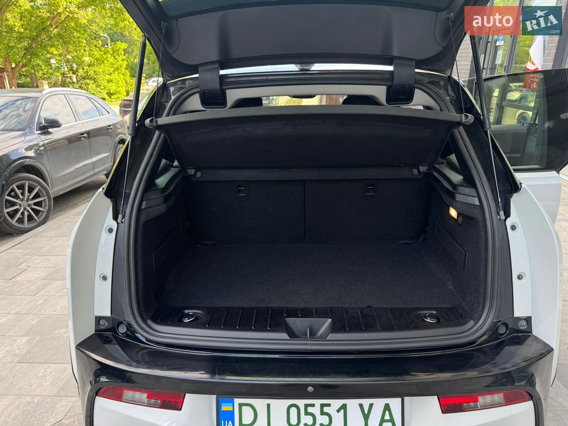 BMW I3 2019 VIN WBY8P610507E85096 фото оголошення 26 з 63