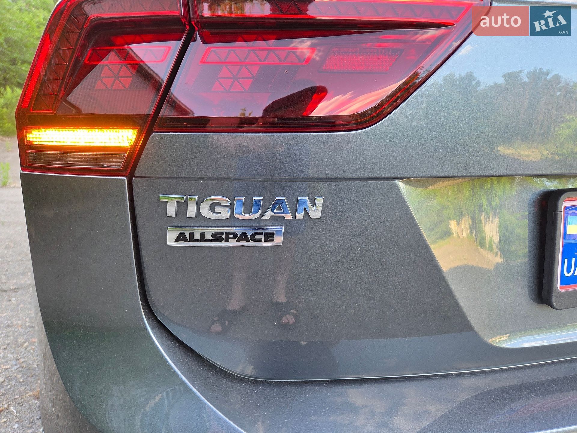 Volkswagen Tiguan 2019 VIN WVGZZZ5NZKM002526 фото оголошення 50 з 96