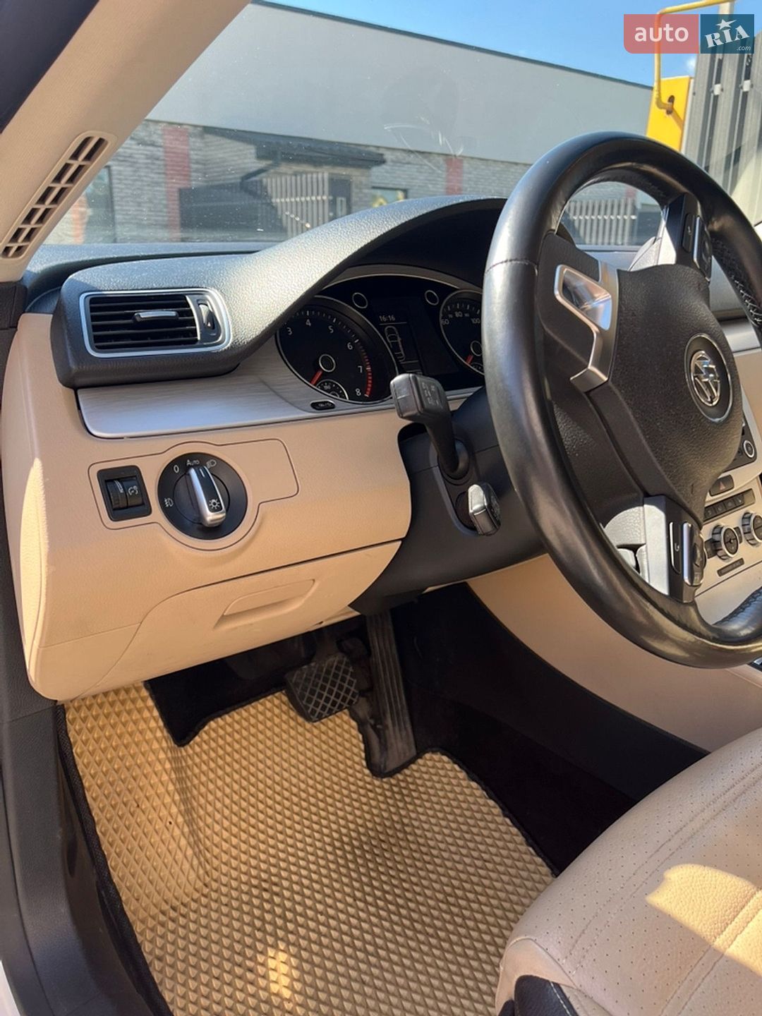 Volkswagen CC / Passat CC 2013 VIN WVWBP7AN2DE557640 фото оголошення 10 з 20