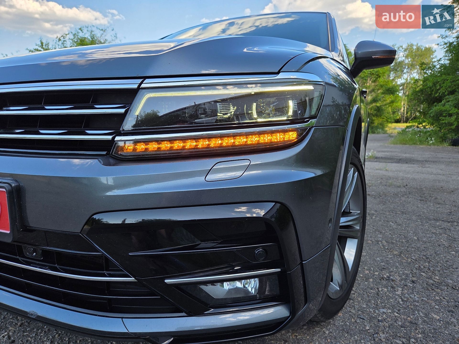Volkswagen Tiguan 2019 VIN WVGZZZ5NZKM002526 фото оголошення 70 з 96