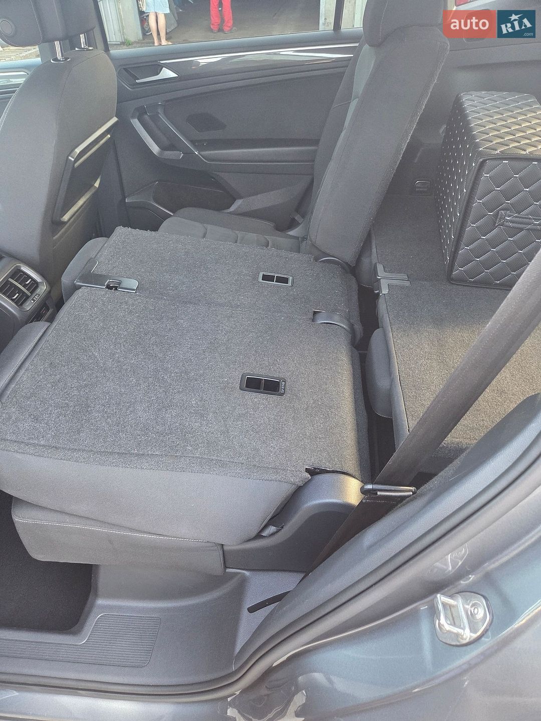 Volkswagen Tiguan 2019 VIN WVGZZZ5NZKM002526 фото оголошення 84 з 96
