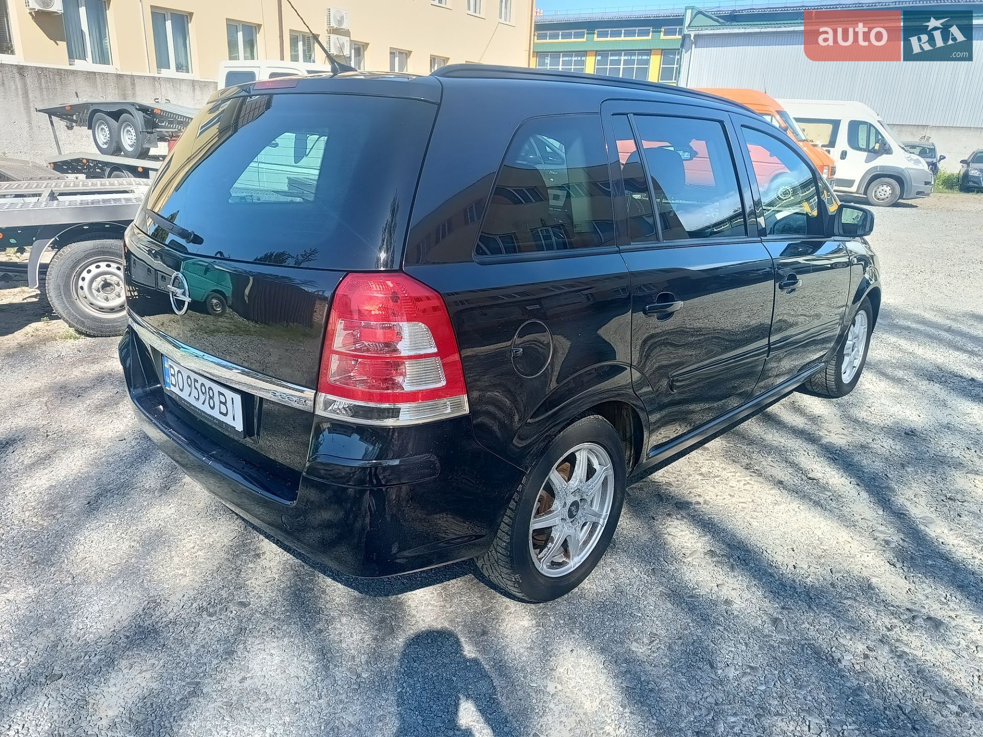 Opel Zafira 2013 VIN W0L0AHM75D2063938 фото оголошення 5 з 13