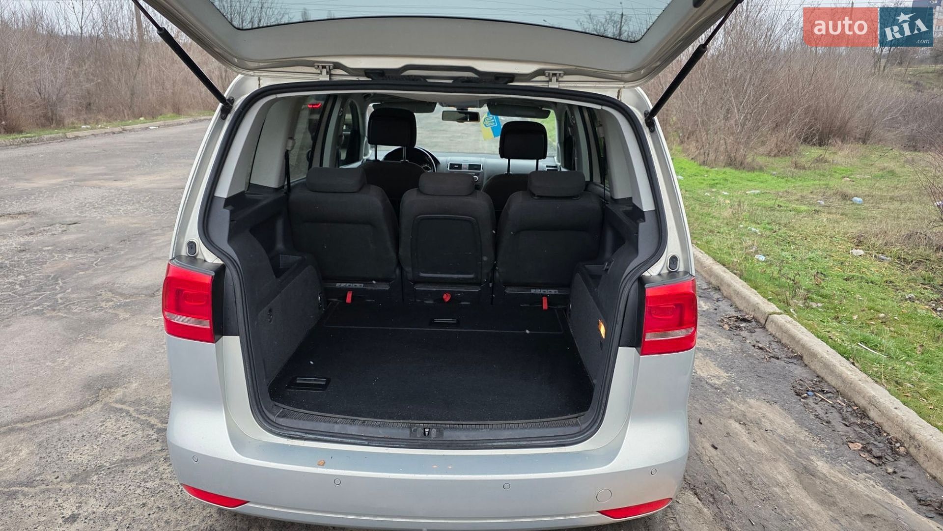 Volkswagen Touran 2012 VIN WVGZZZ1TZDW054166 фото оголошення 5 з 12