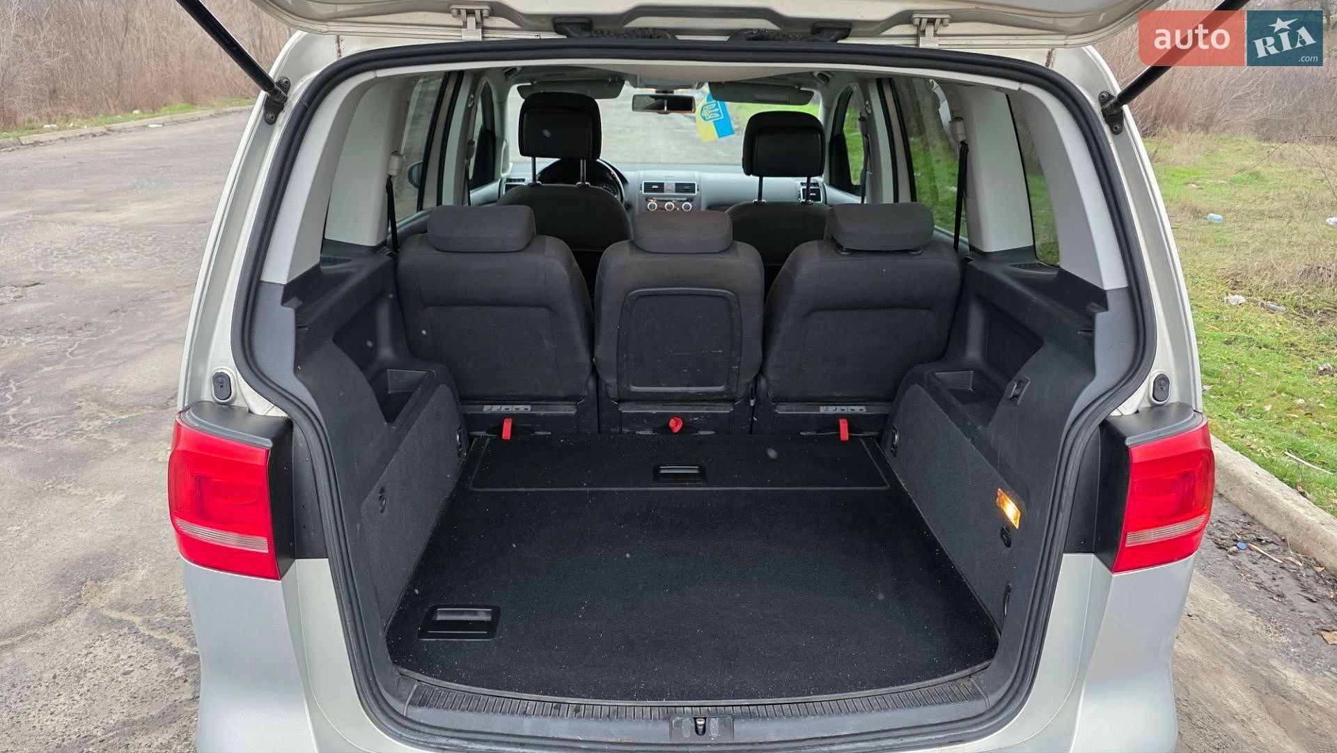 Volkswagen Touran 2012 VIN WVGZZZ1TZDW054166 фото оголошення 7 з 12