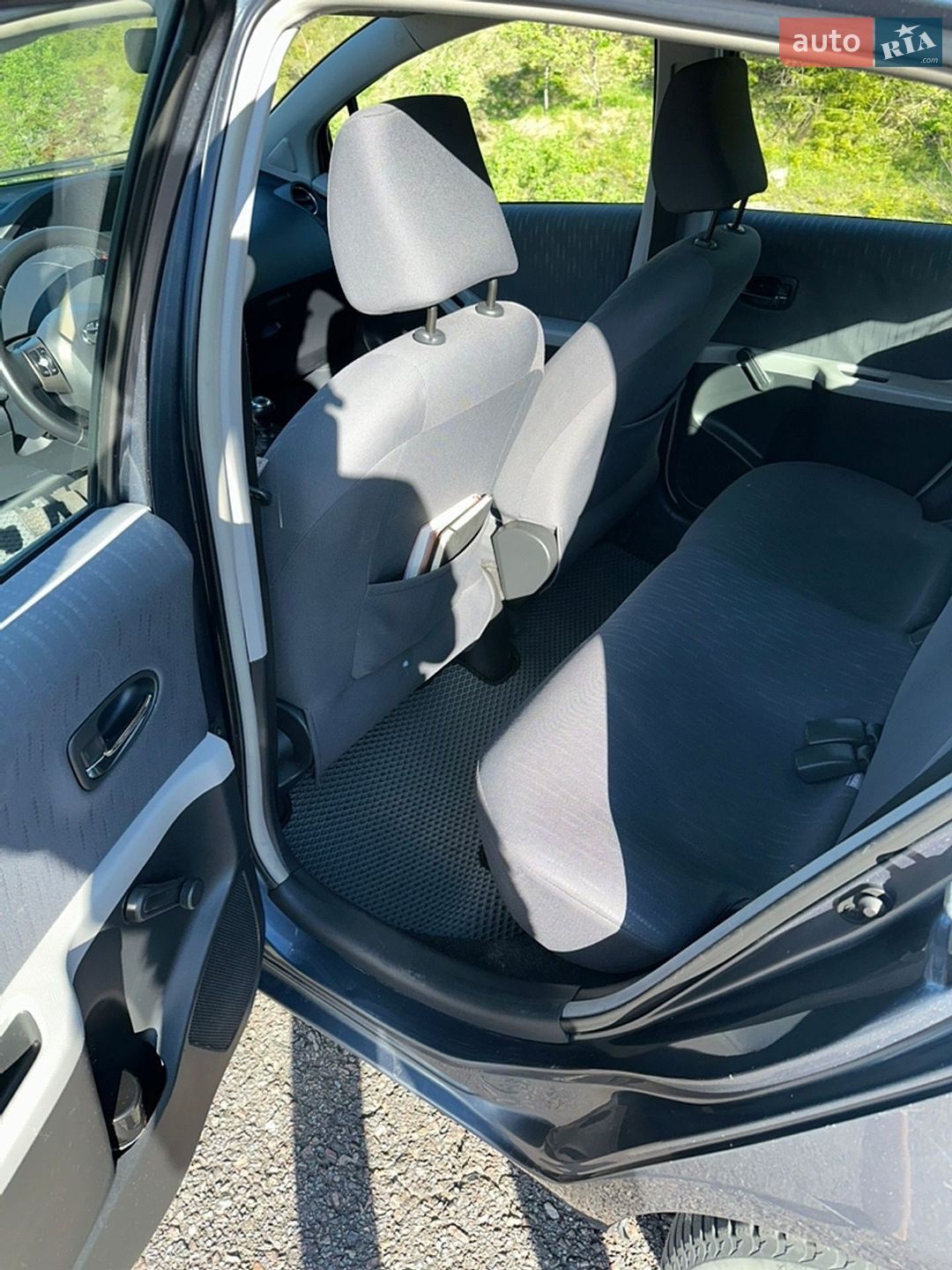 Toyota Yaris 2009 VIN VNKKC96350A212769 фото оголошення 12 з 16
