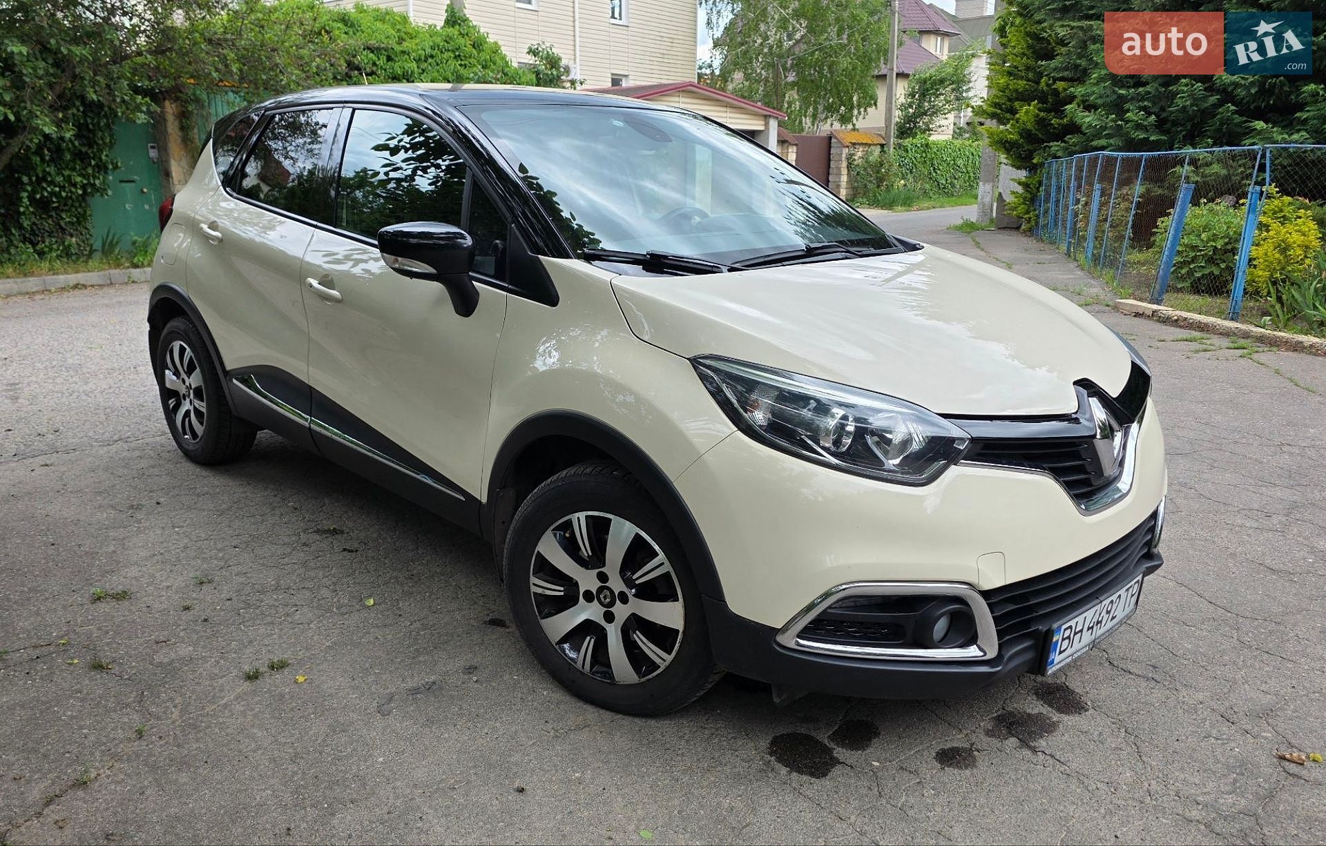 Renault Captur 2016 VIN VF12REL1E55603445 фото оголошення 3 з 25