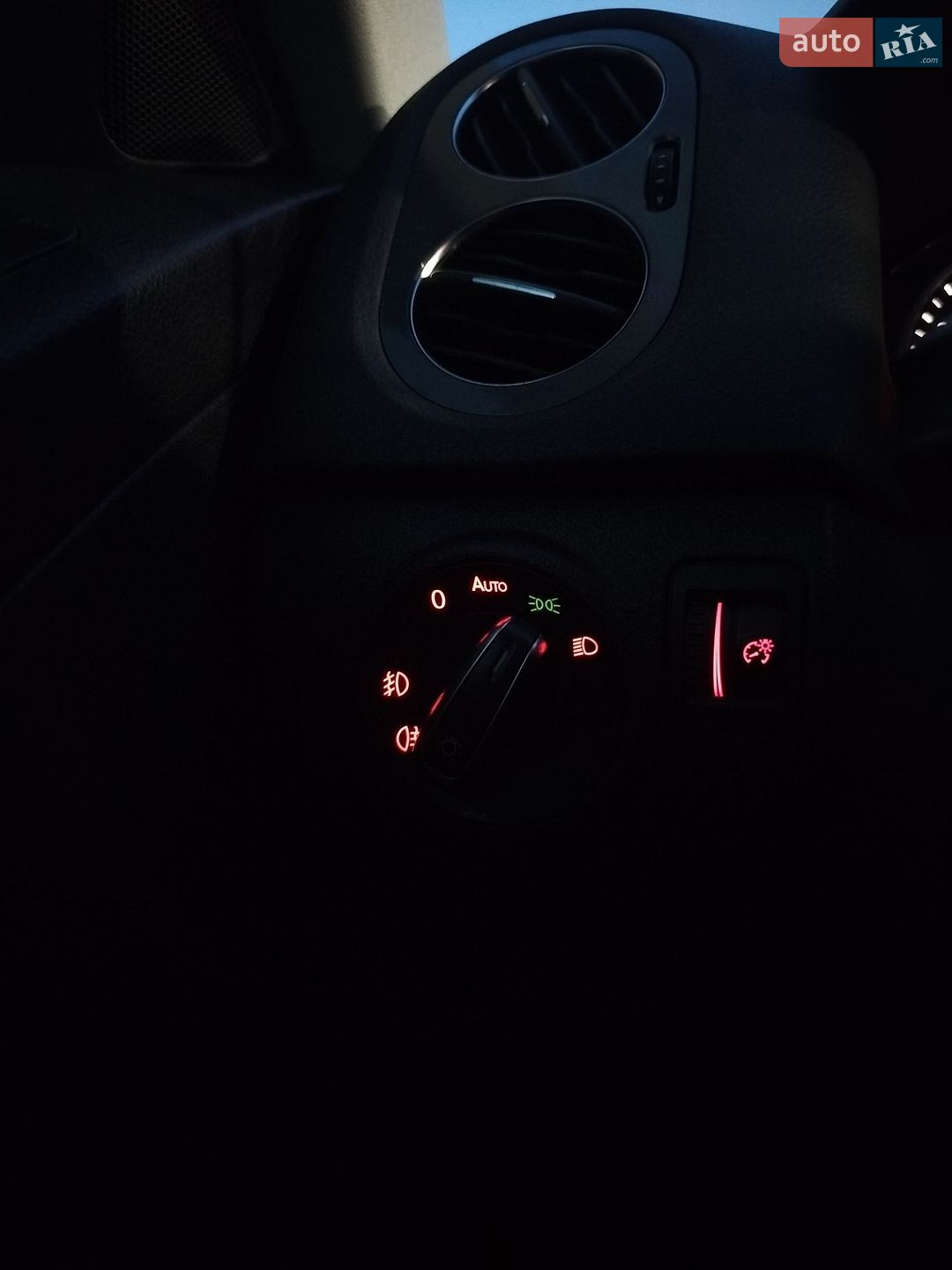 Volkswagen Tiguan 2012 VIN WVGBV7AX3DW523154 фото оголошення 13 з 13