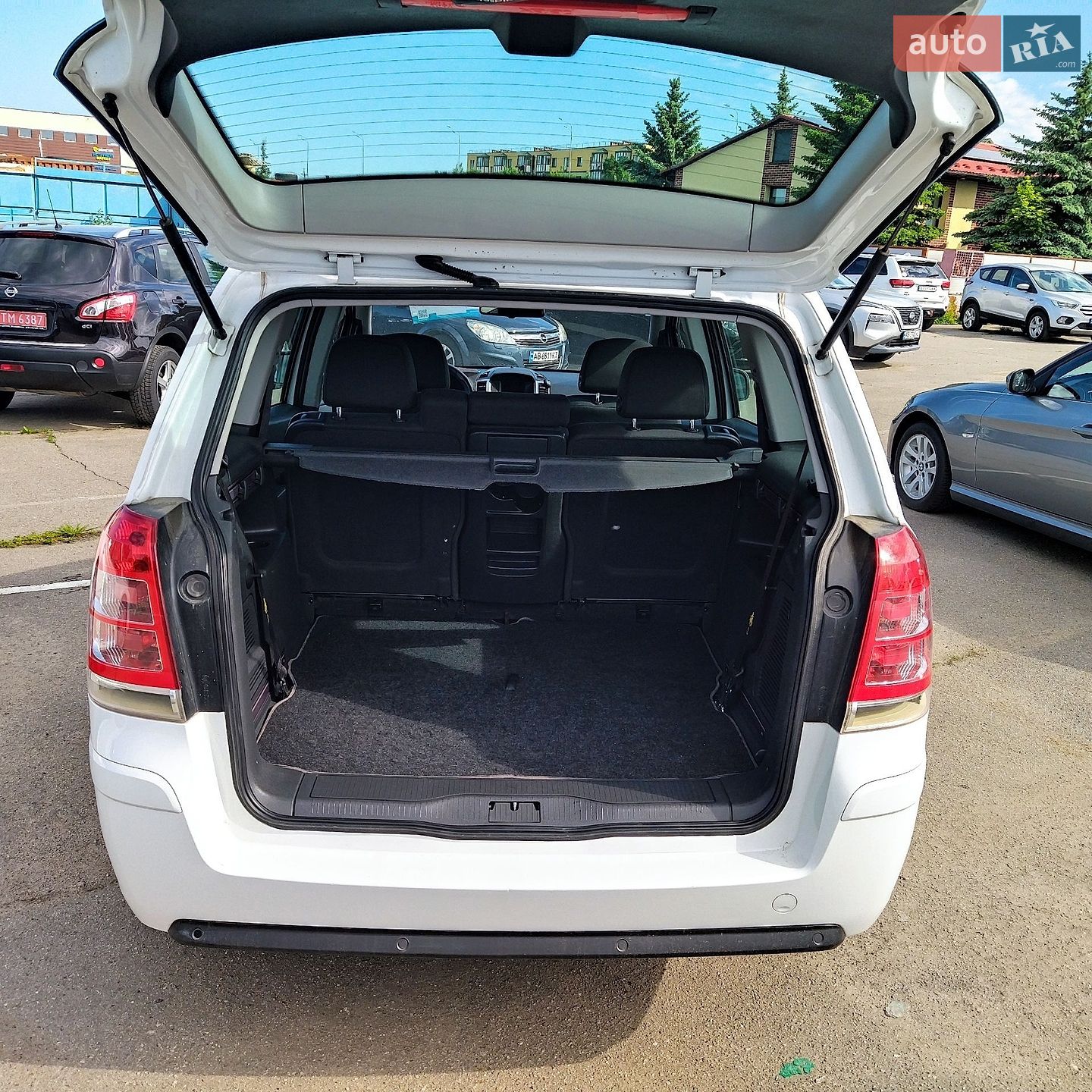 Opel Zafira 2011 VIN W0L0AHM75C2020545 фото оголошення 4 з 5