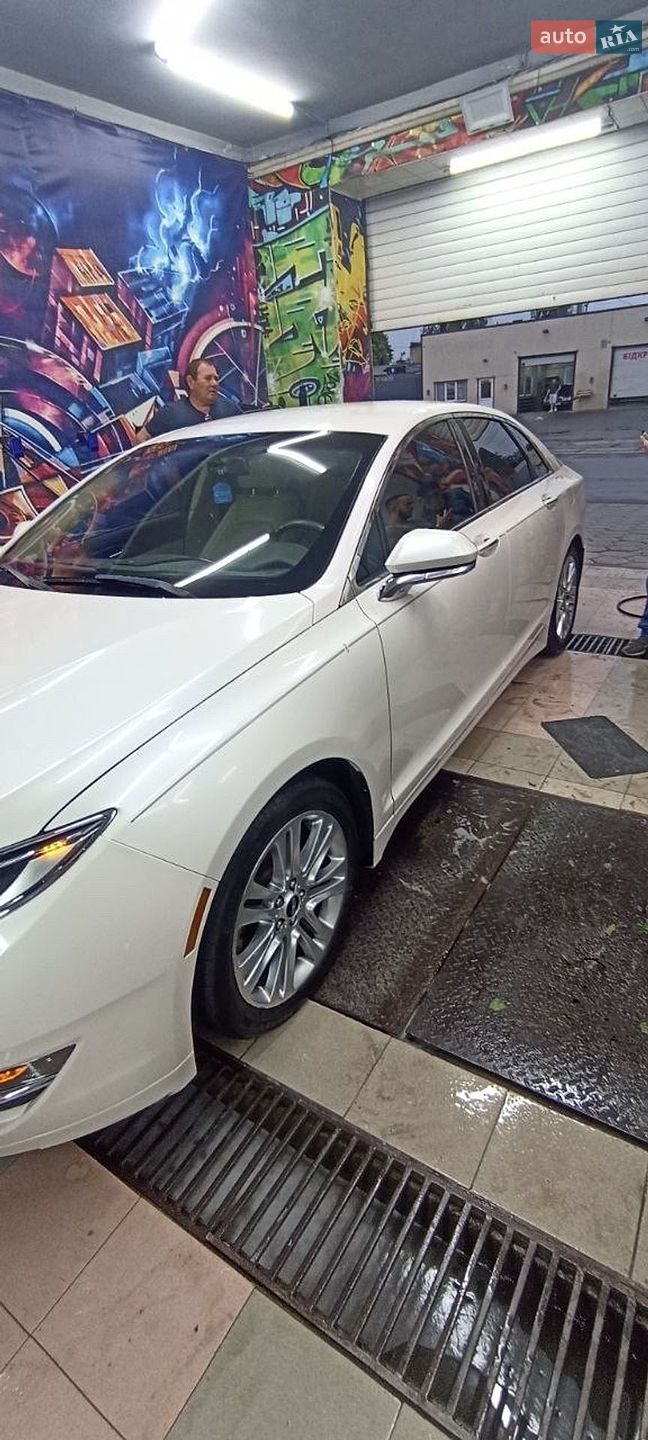 Lincoln MKZ 2013 VIN 3LN6L2G96ER818496 фото оголошення 10 з 22