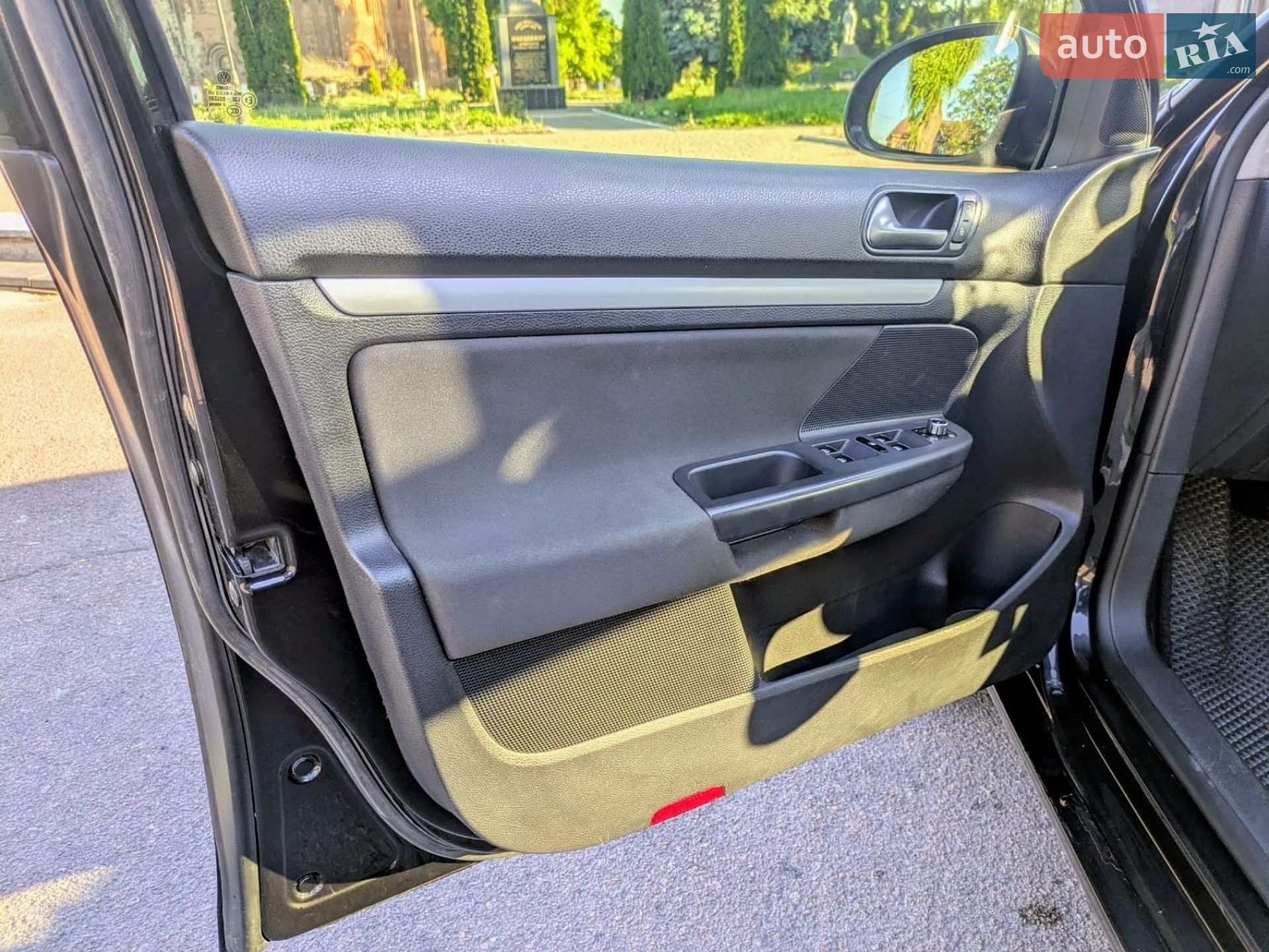 Volkswagen Golf 2010 VIN WVWZZZ1KZAM684595 фото оголошення 14 з 21