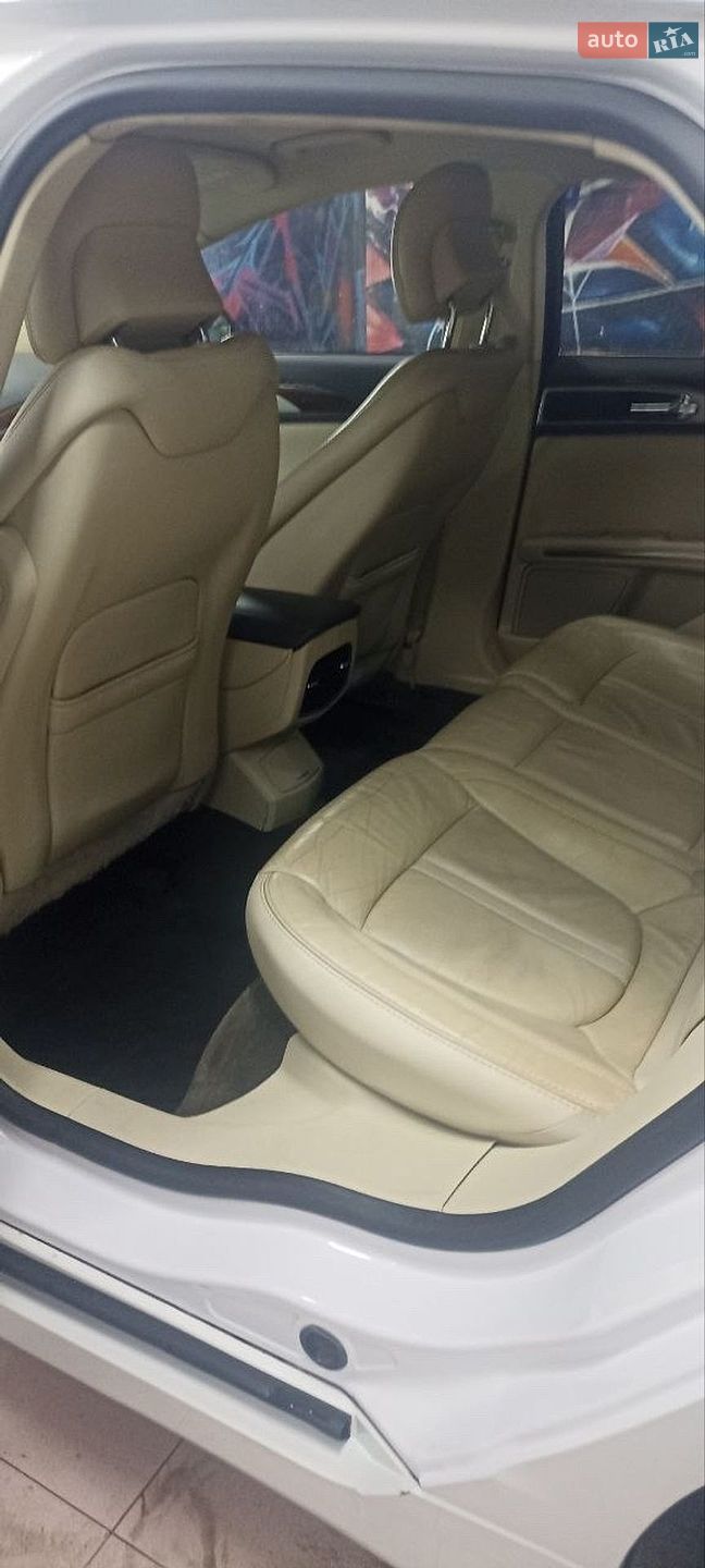 Lincoln MKZ 2013 VIN 3LN6L2G96ER818496 фото оголошення 17 з 22