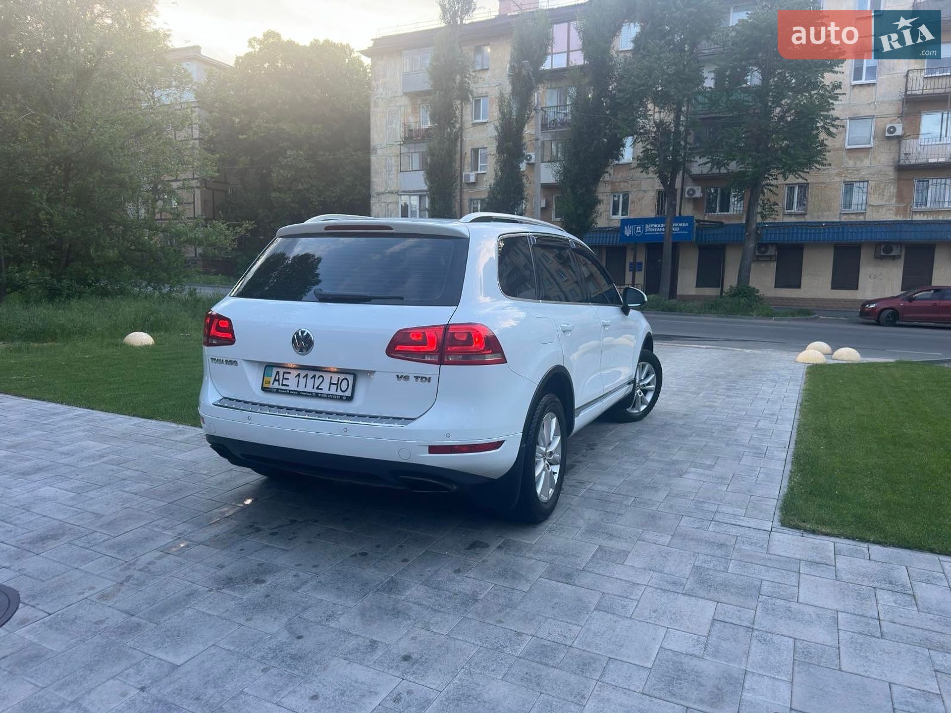 Volkswagen Touareg 2012 VIN WVGZZZ7PZCD056328 фото оголошення 3 з 15