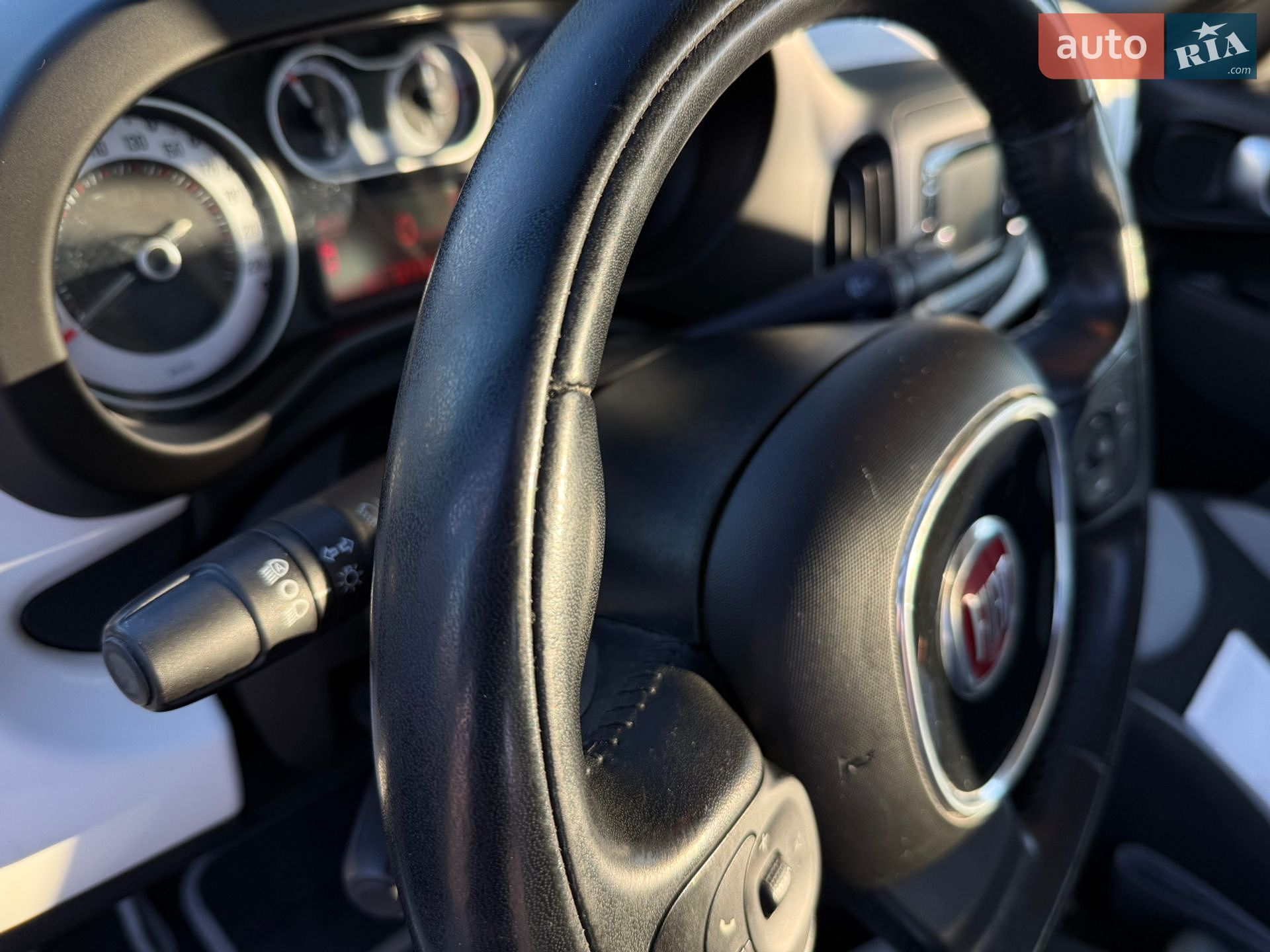 Fiat 500L 2014 VIN ZFA19900005129500 фото оголошення 8 з 29