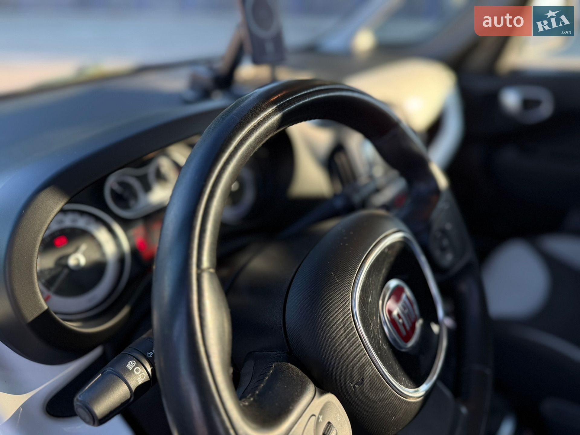 Fiat 500L 2014 VIN ZFA19900005129500 фото оголошення 10 з 29