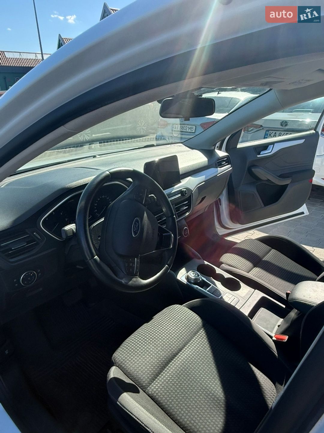 Ford Focus 2019 VIN WF0NXXGCHNKP88603 фото оголошення 10 з 35
