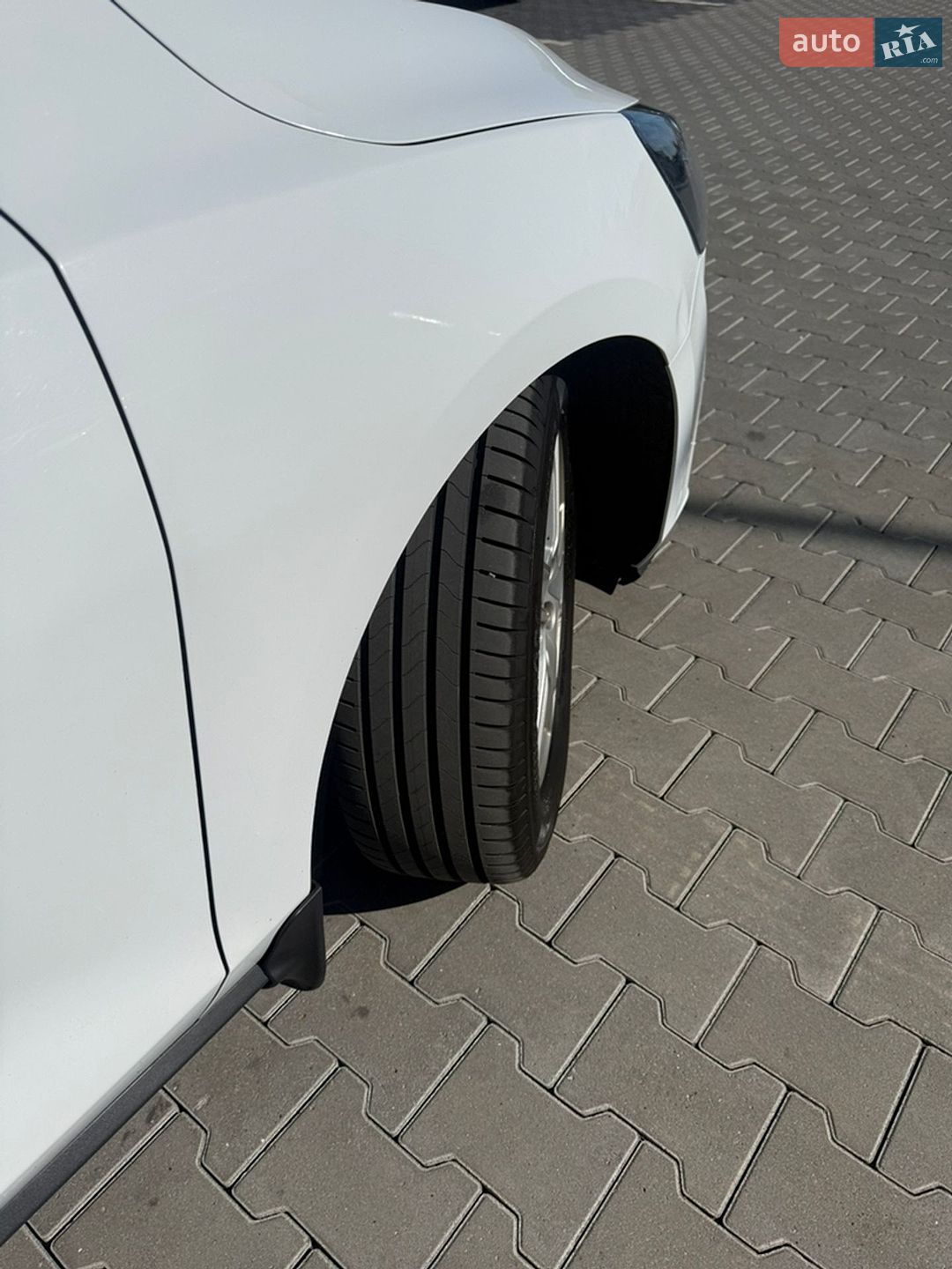 Ford Focus 2019 VIN WF0NXXGCHNKP88603 фото оголошення 18 з 35
