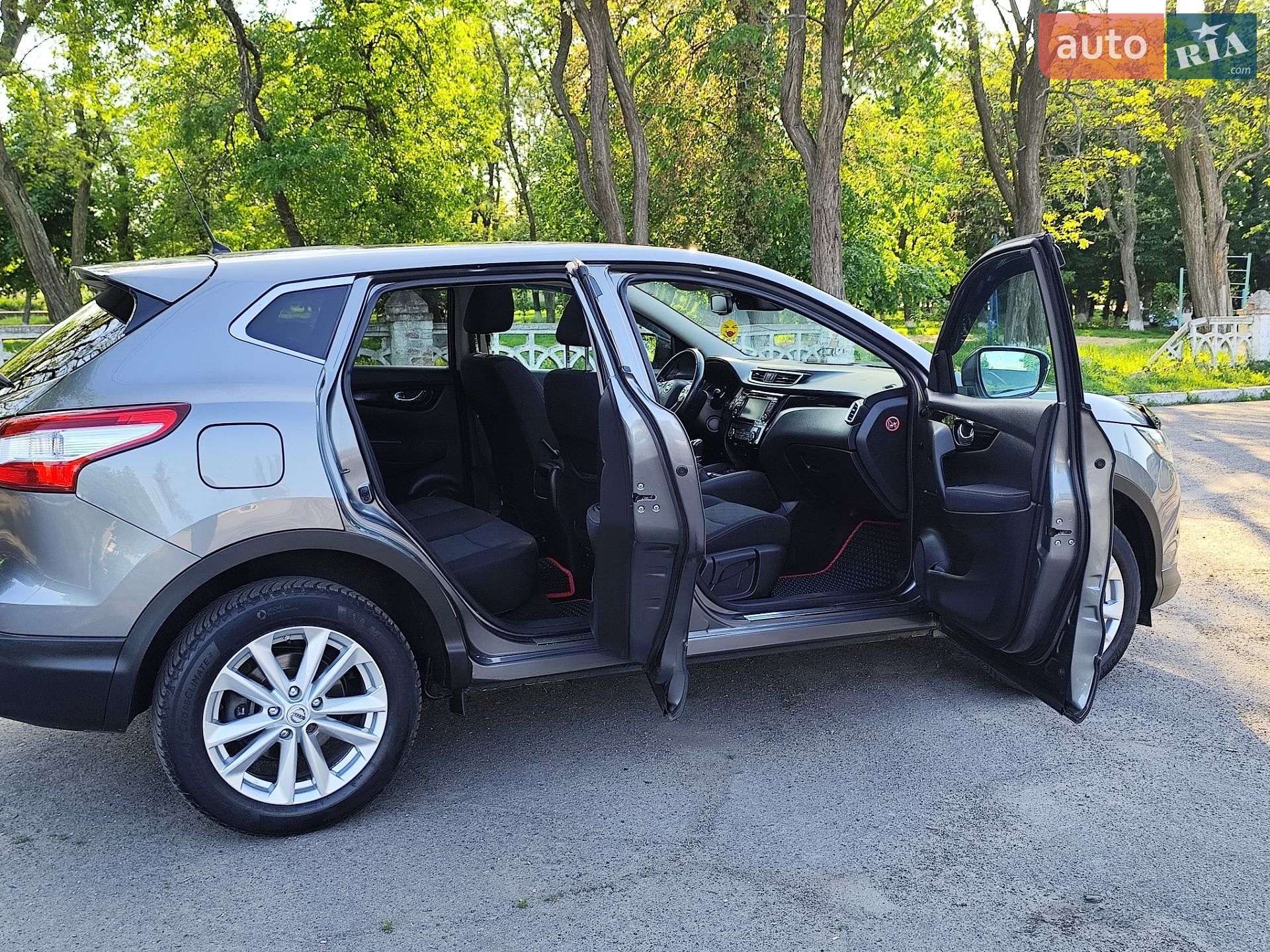 Nissan Qashqai 2014 VIN SJNFDAJ11U1074513 фото оголошення 22 з 56