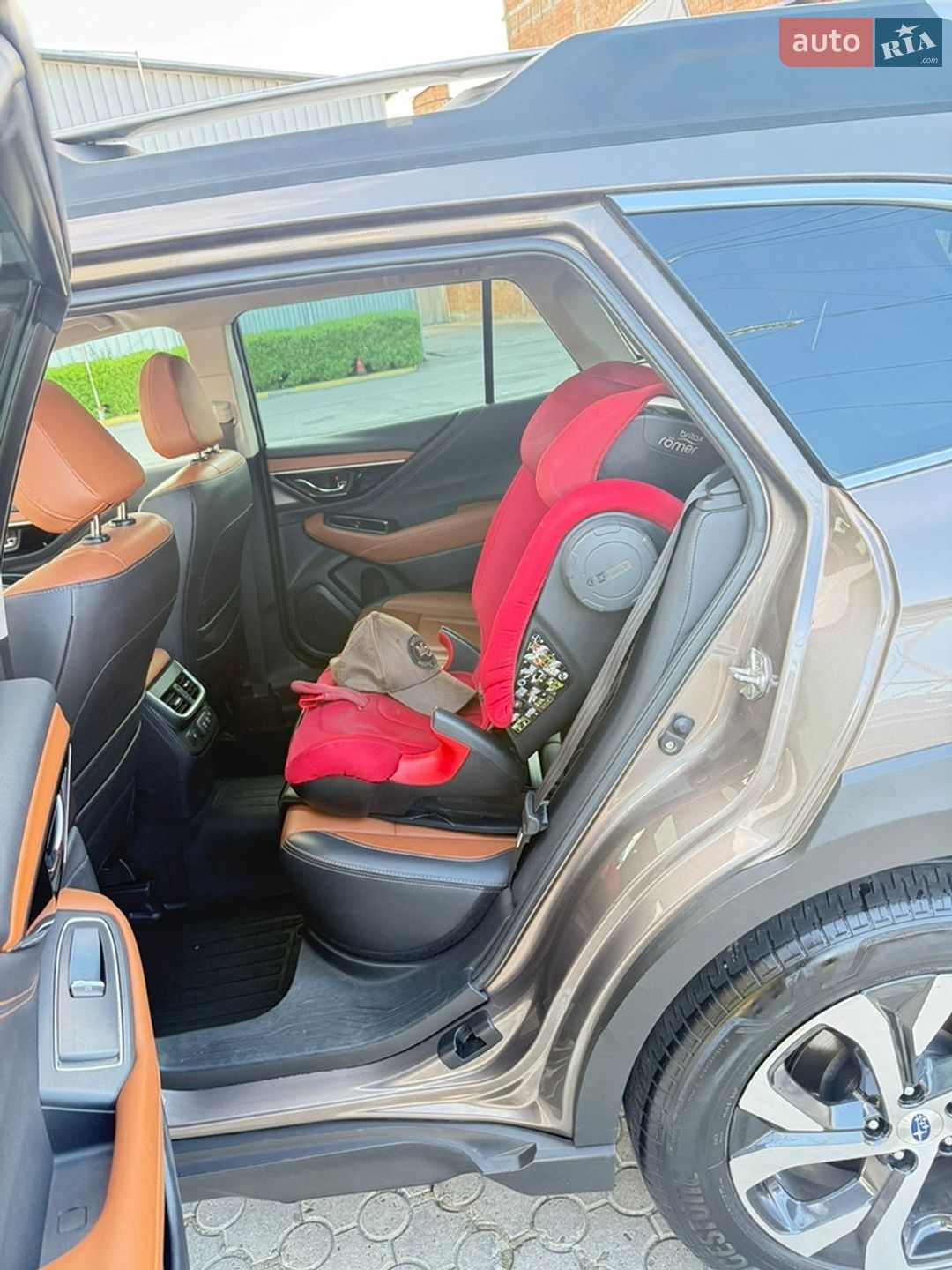 Subaru Outback 2022 VIN JF1BT9LL3NG028772 фото оголошення 2 з 4