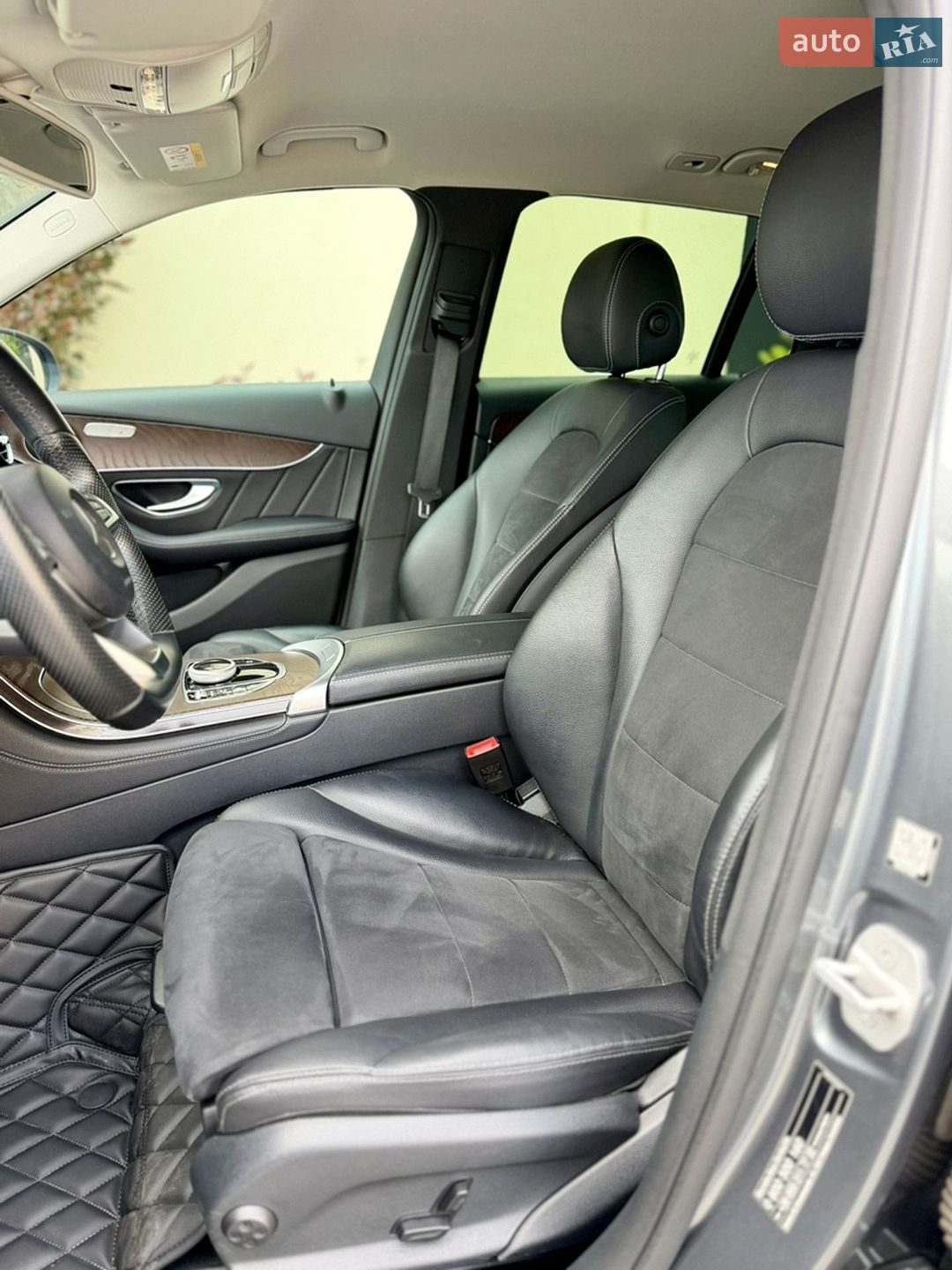 Mercedes-Benz GLC-Class 2015 VIN WDC2539461F024800 фото оголошення 30 з 67