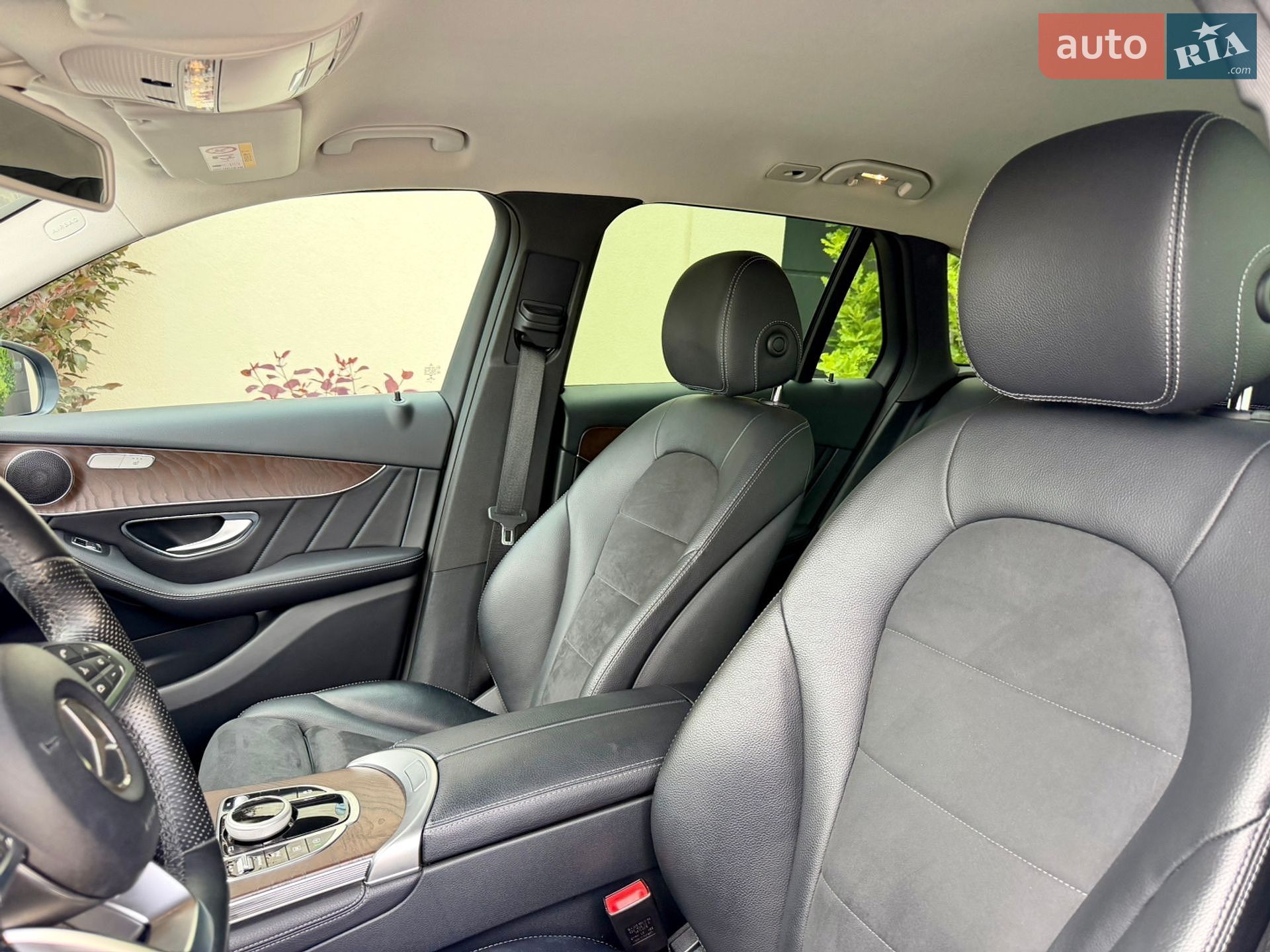 Mercedes-Benz GLC-Class 2015 VIN WDC2539461F024800 фото оголошення 31 з 67
