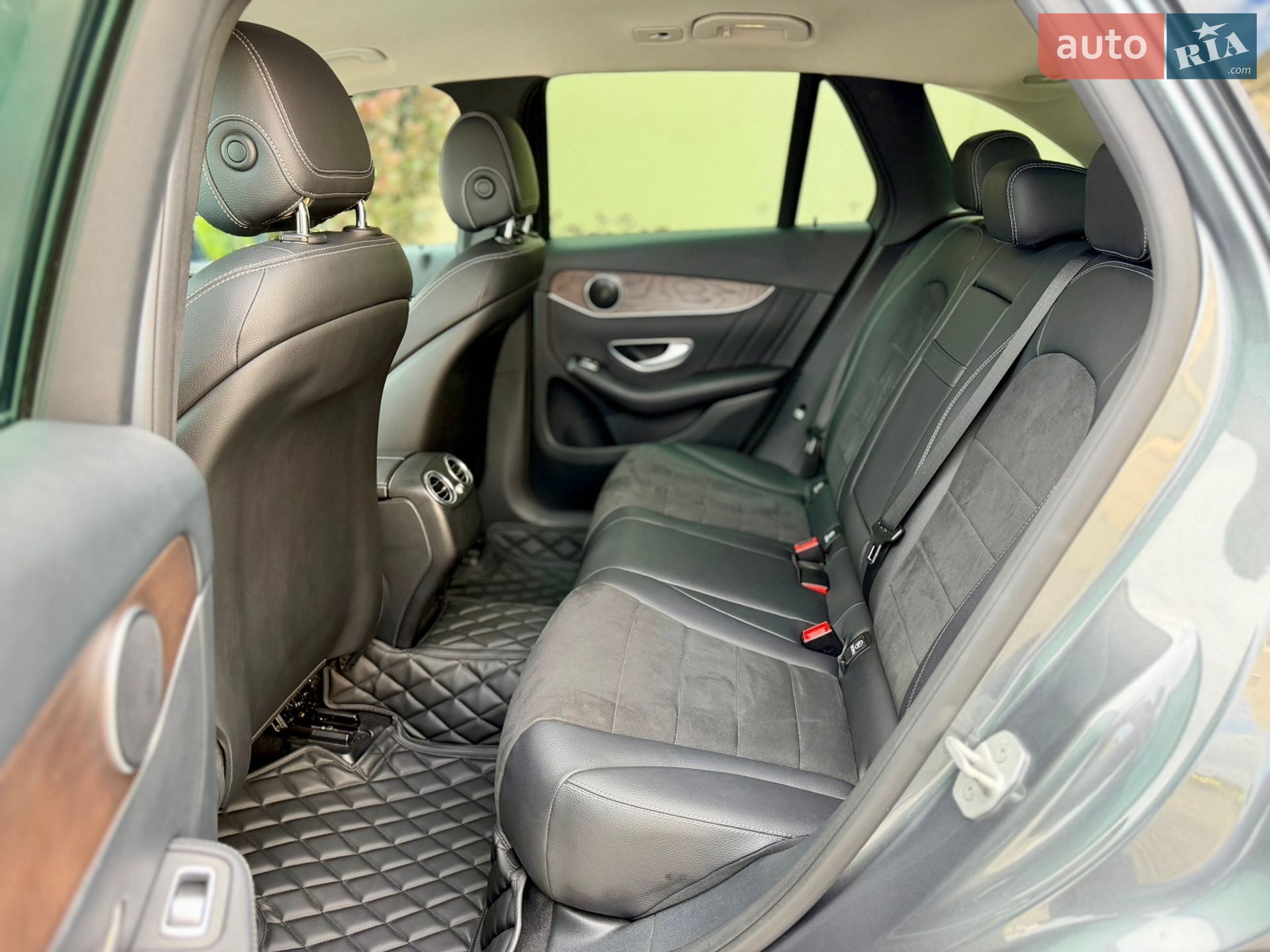 Mercedes-Benz GLC-Class 2015 VIN WDC2539461F024800 фото оголошення 48 з 67